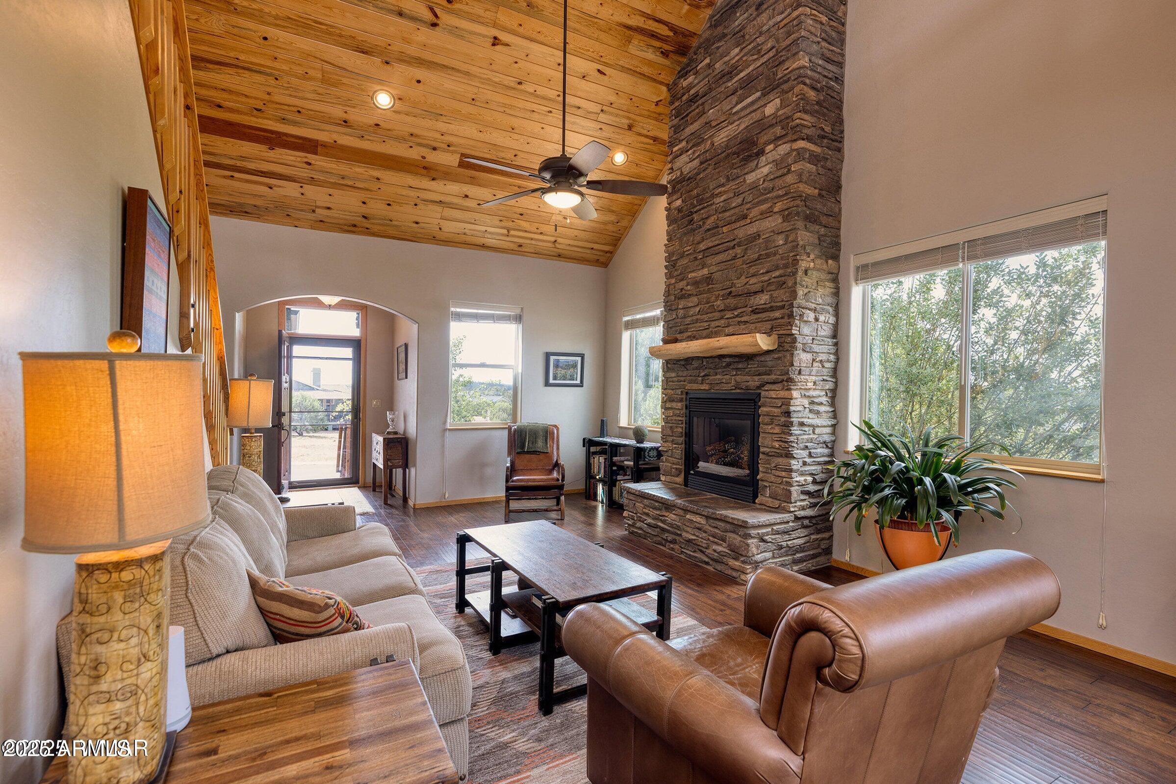 SHOW LOW BLUFF PHASE 1A - Residential