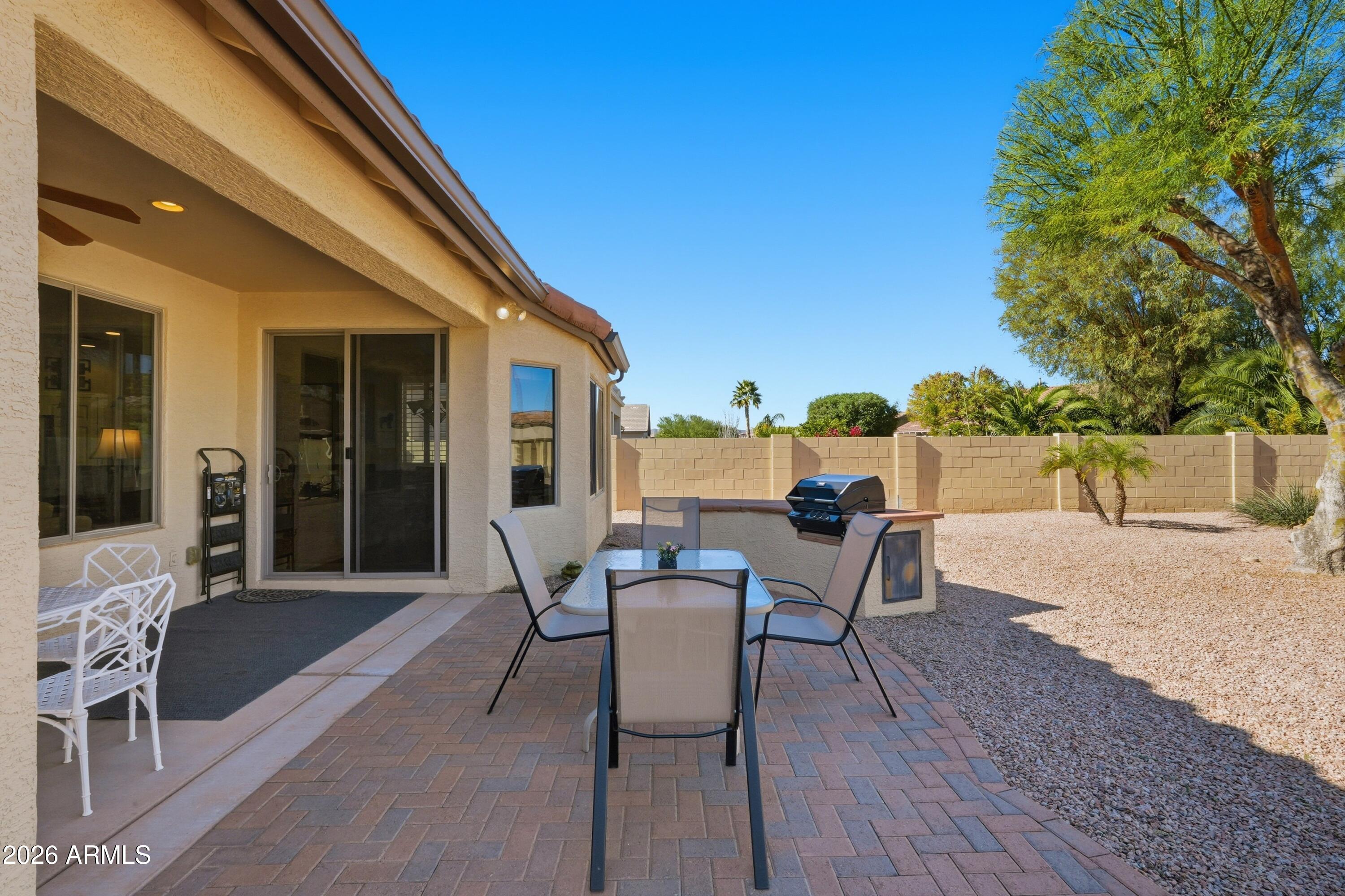 ROBSON RANCH - Residential
