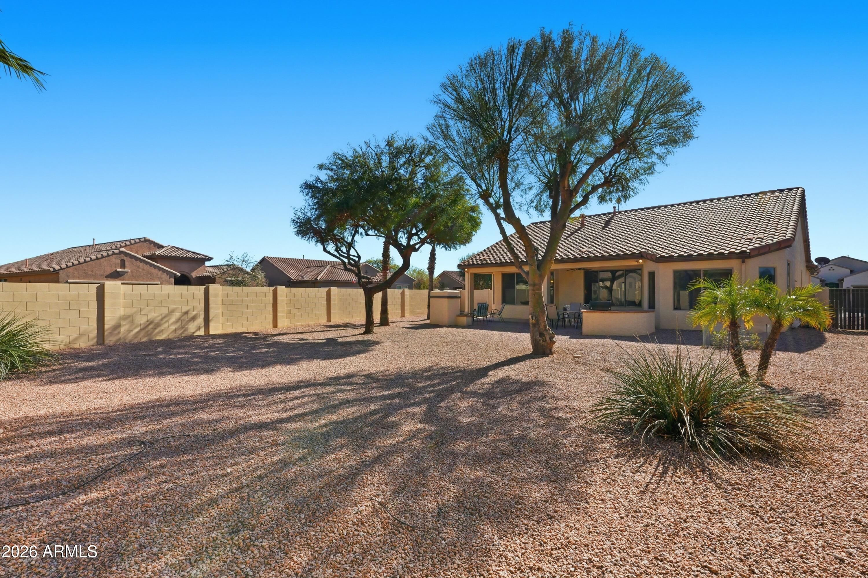 ROBSON RANCH - Residential