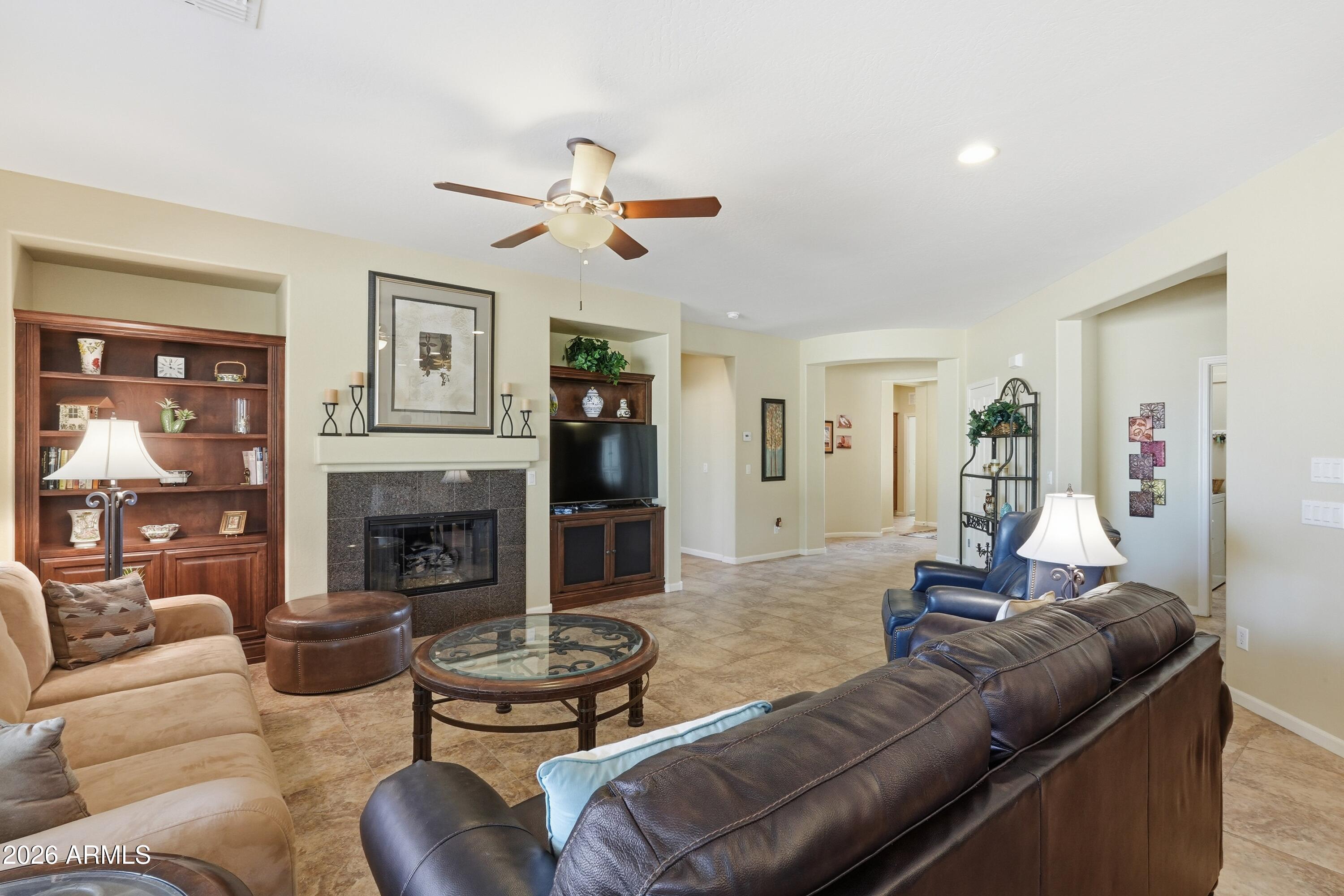 ROBSON RANCH - Residential