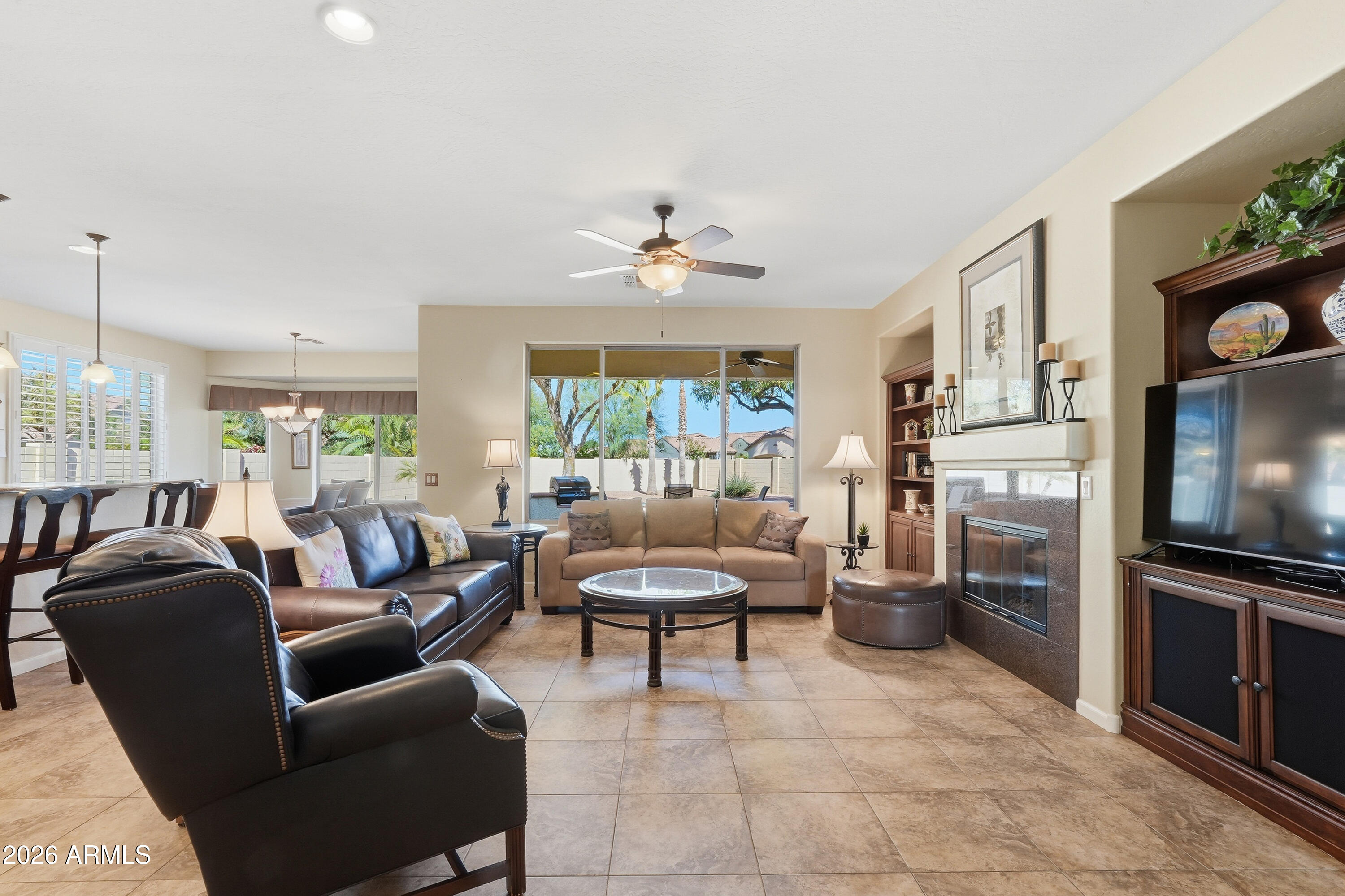 ROBSON RANCH - Residential