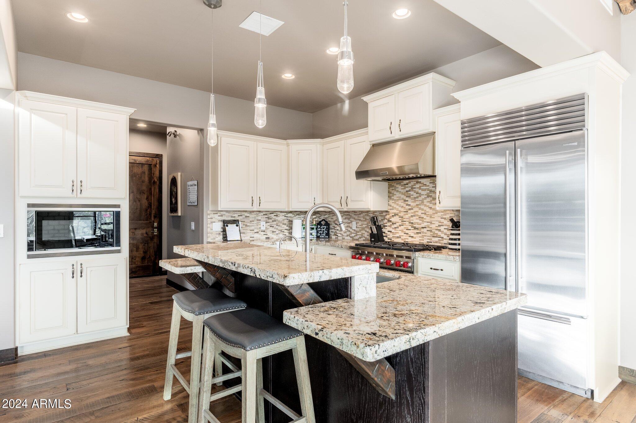 RIM GOLF CLUB PHASE 2 - Residential