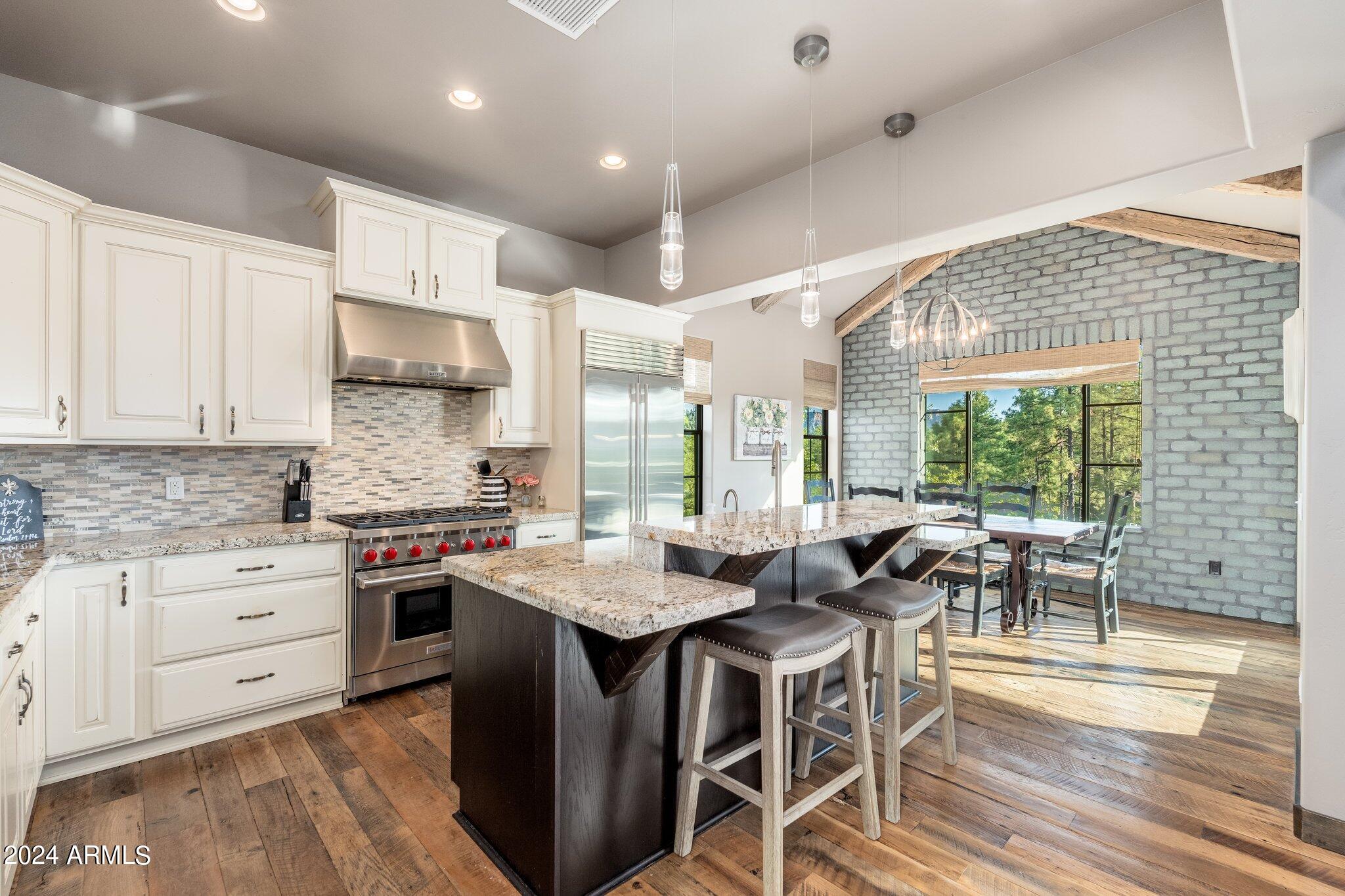 RIM GOLF CLUB PHASE 2 - Residential