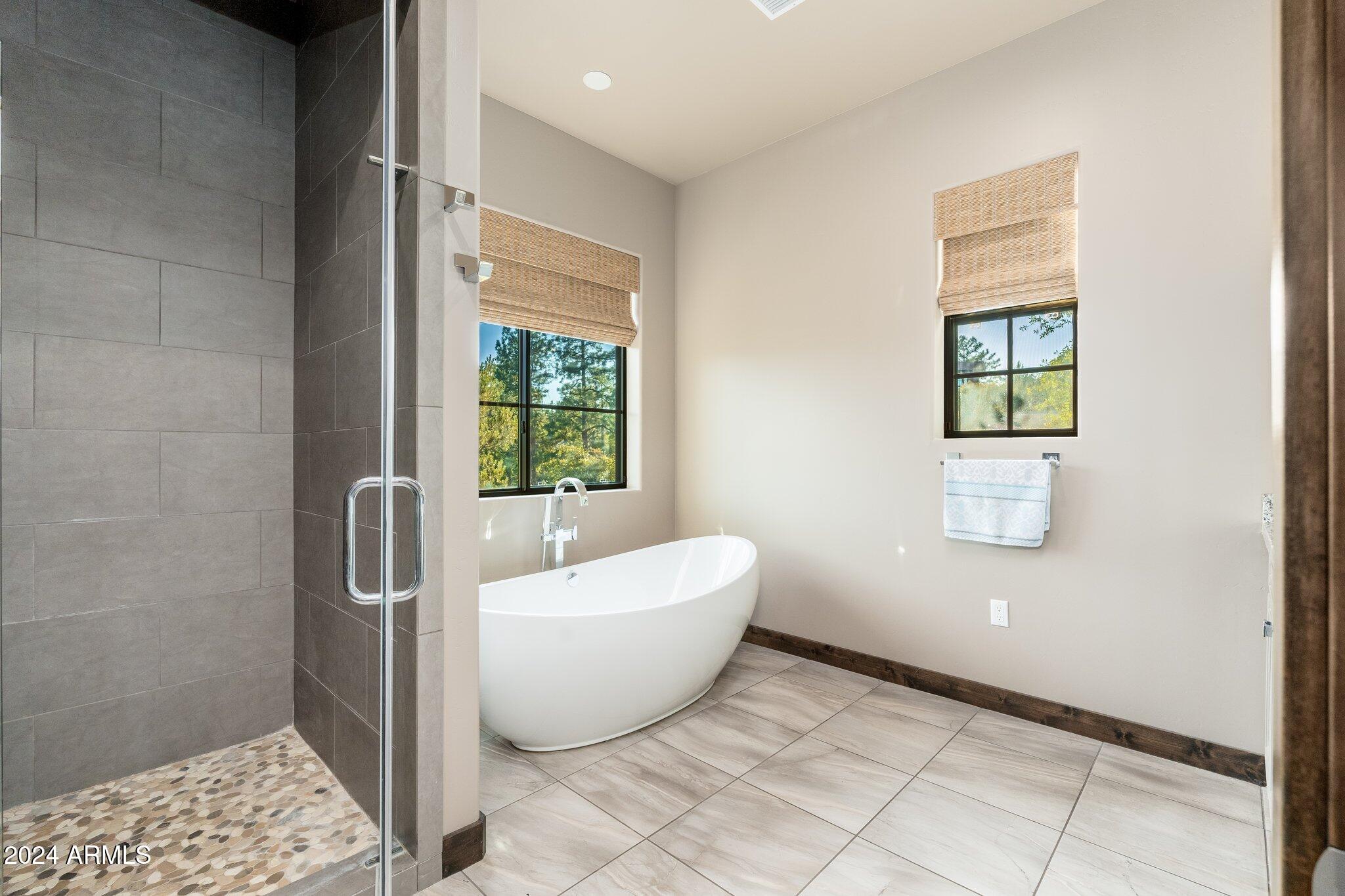 RIM GOLF CLUB PHASE 2 - Residential