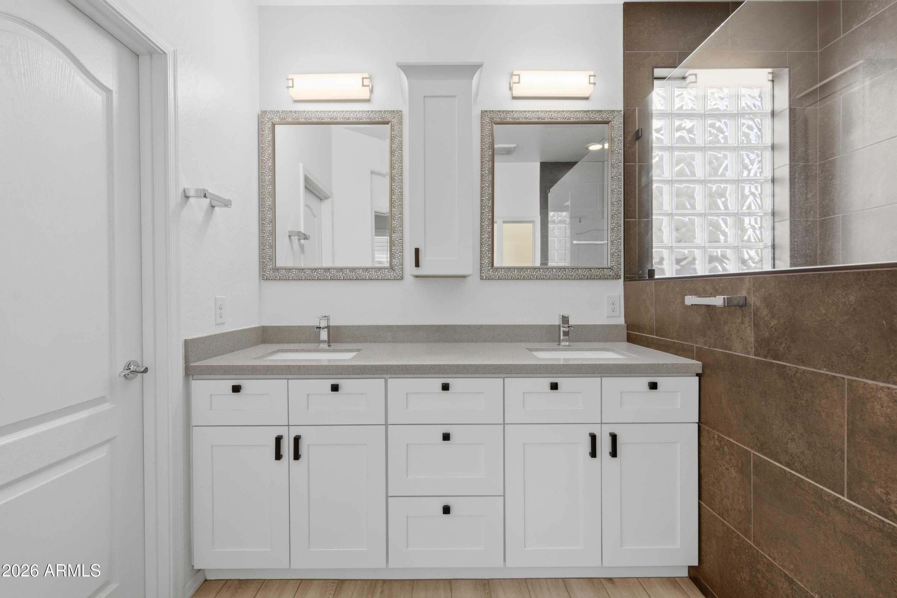 STONEFIELD - Residential
