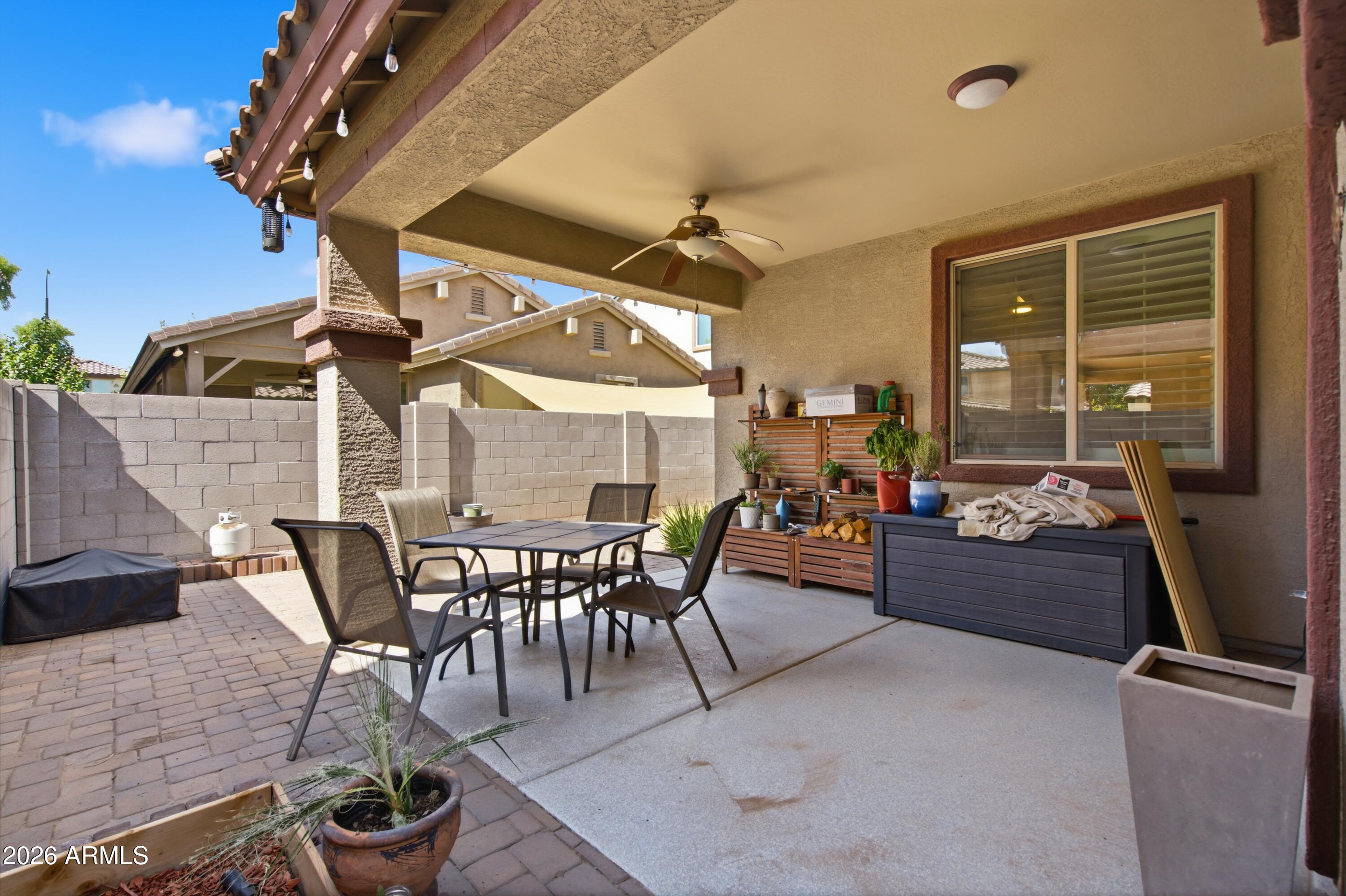 STONEFIELD - Residential