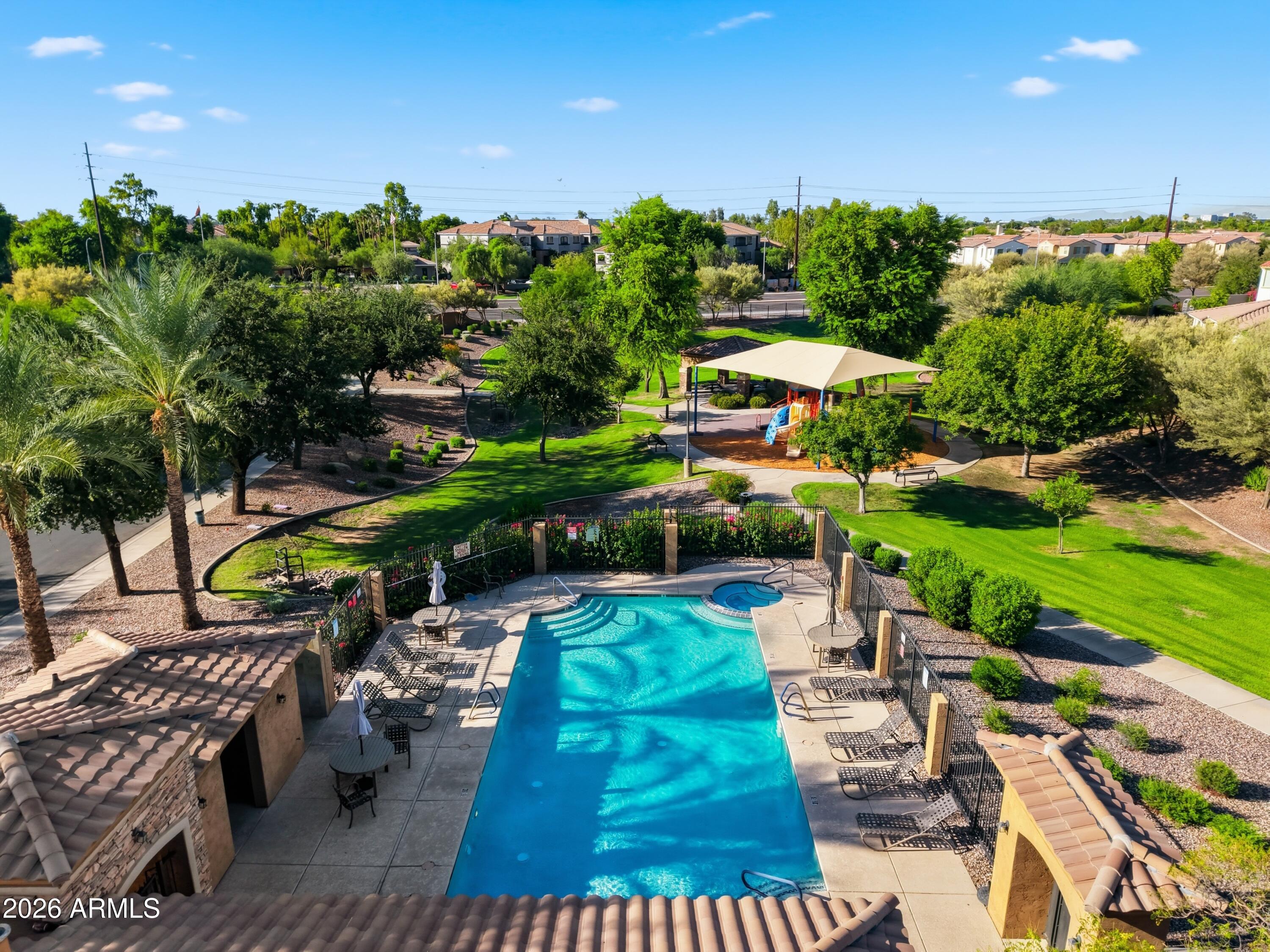 STONEFIELD - Residential