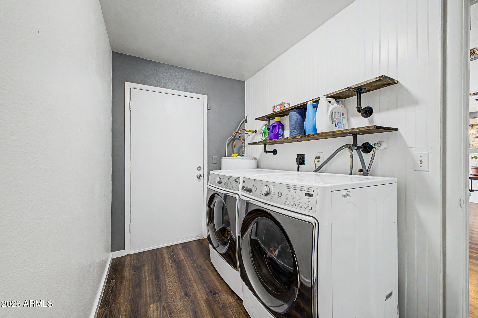 S12 T1N R8E - Residential