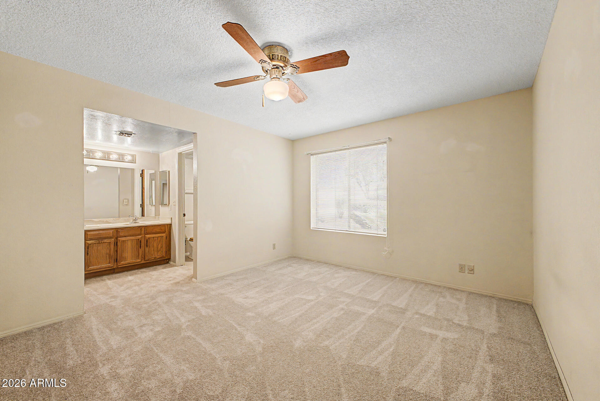 WESTCLIFF PARK UNIT 3 - Residential