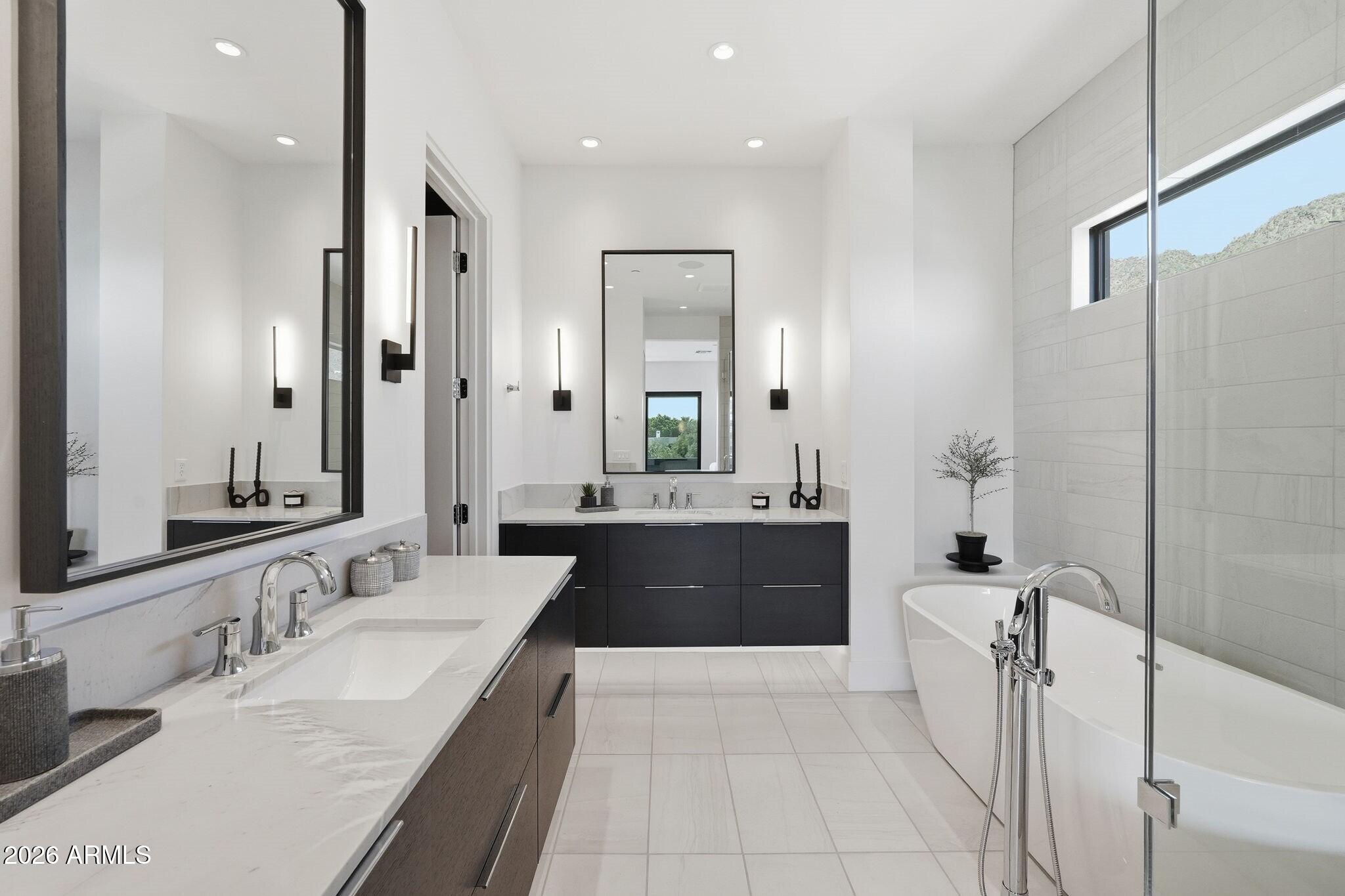 PHOENICIAN PARCEL F - Residential