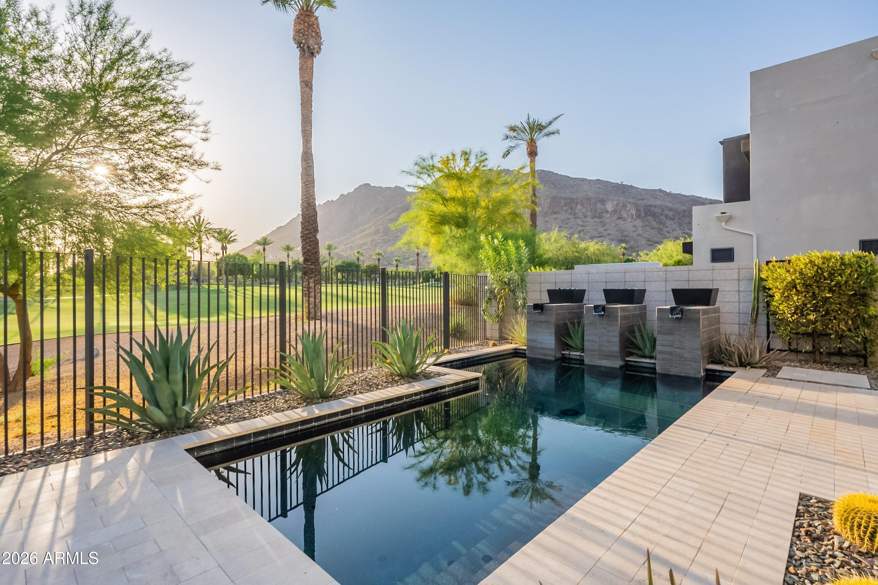 PHOENICIAN PARCEL F - Residential