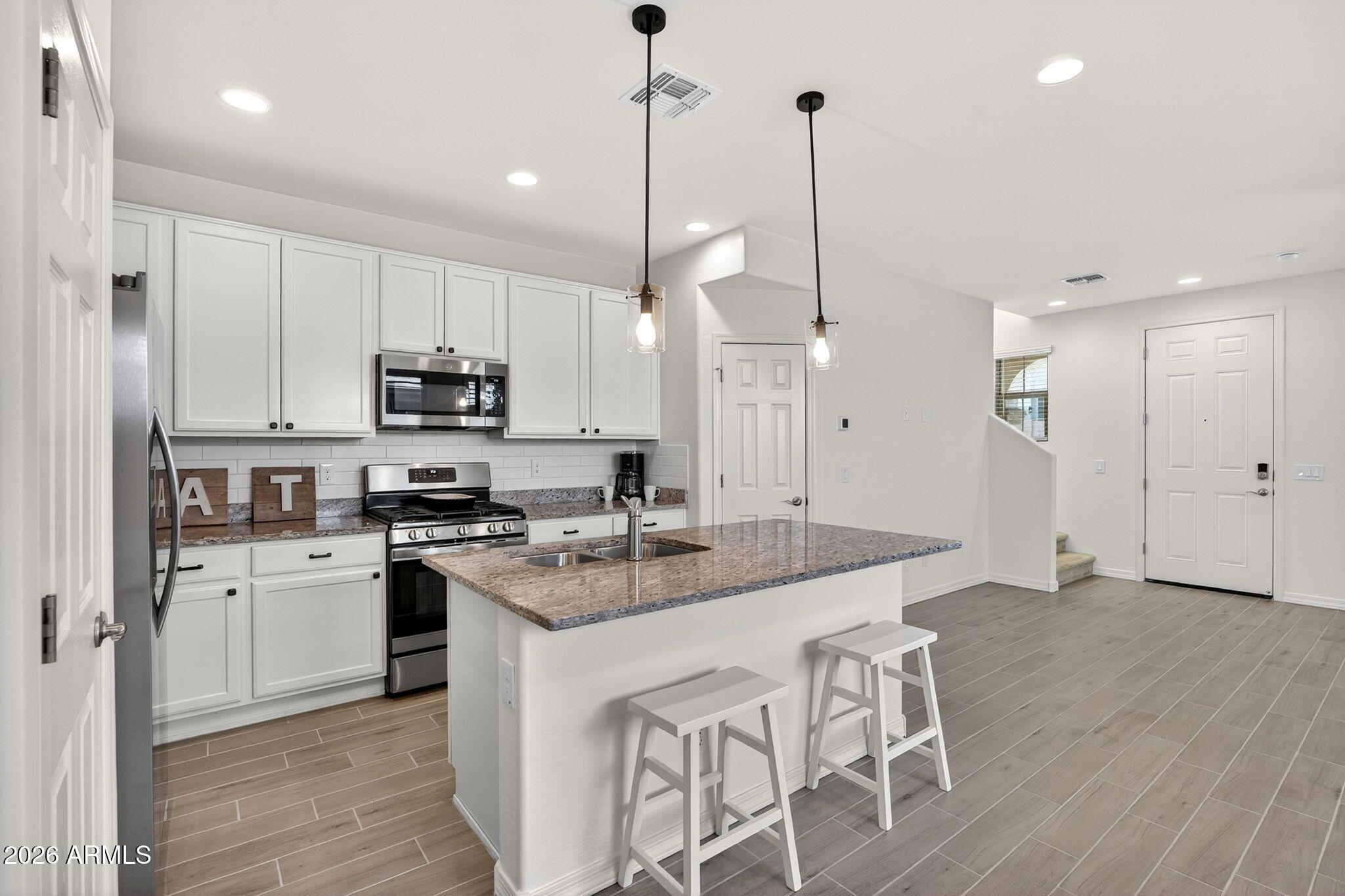 HERITAGE CROSSING - Residential