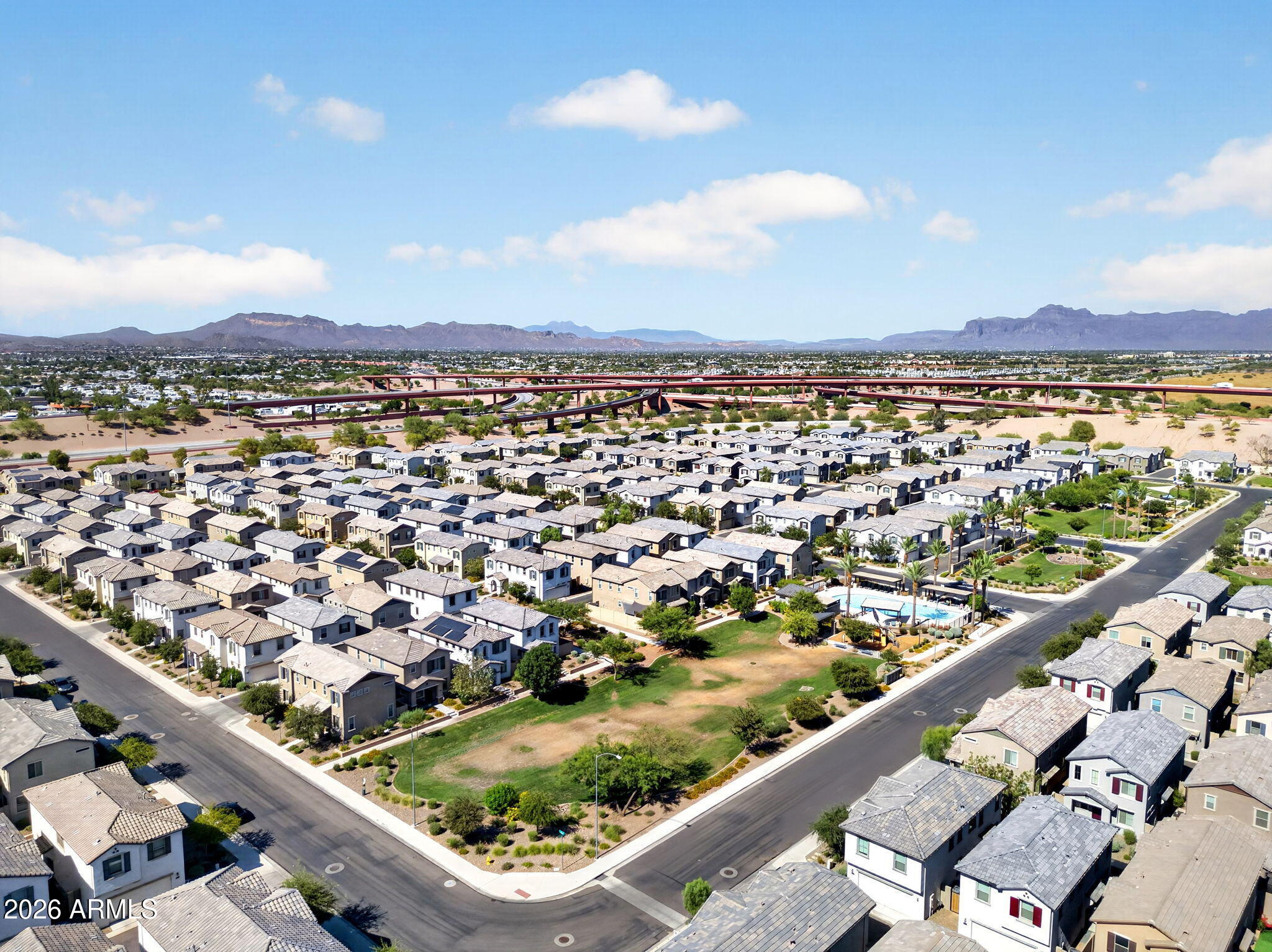 HERITAGE CROSSING - Residential