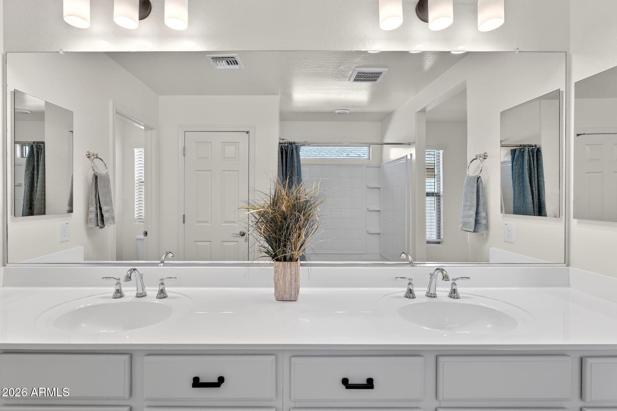 HERITAGE CROSSING - Residential