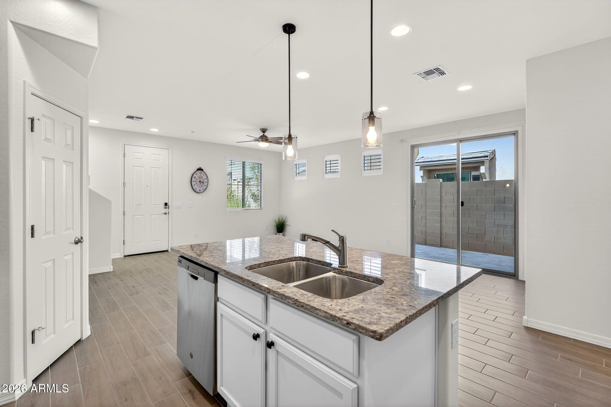 HERITAGE CROSSING - Residential