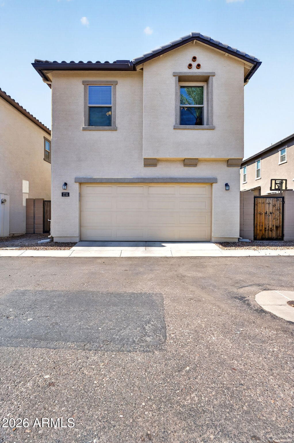 HERITAGE CROSSING - Residential