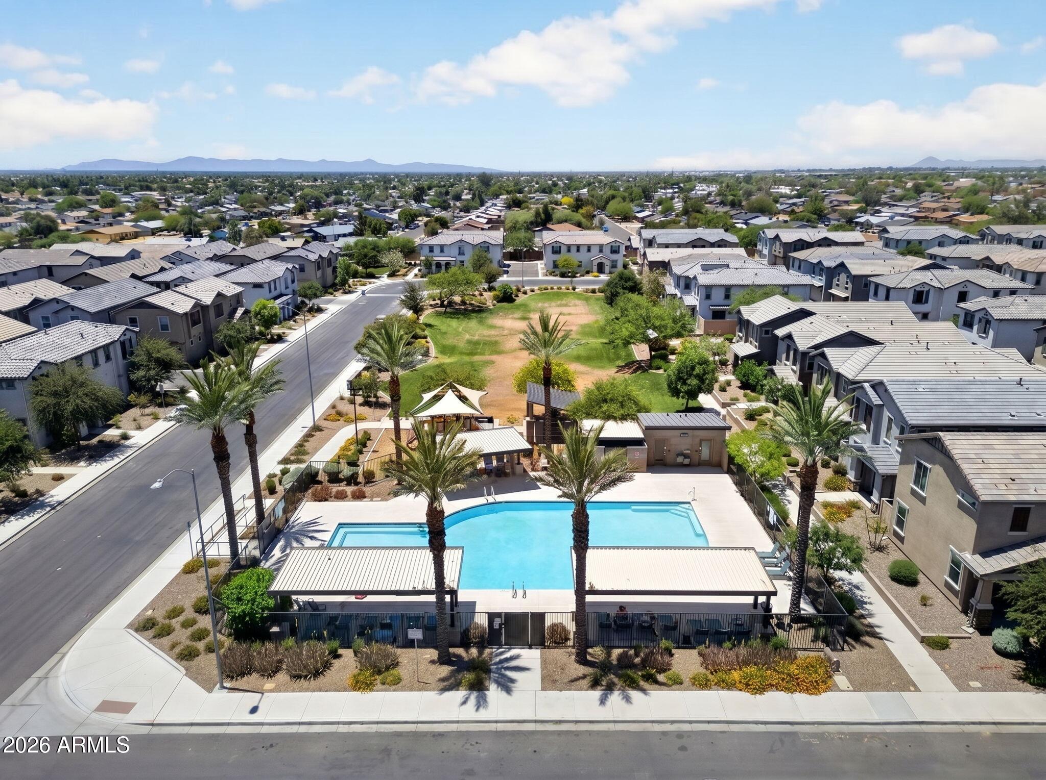 HERITAGE CROSSING - Residential