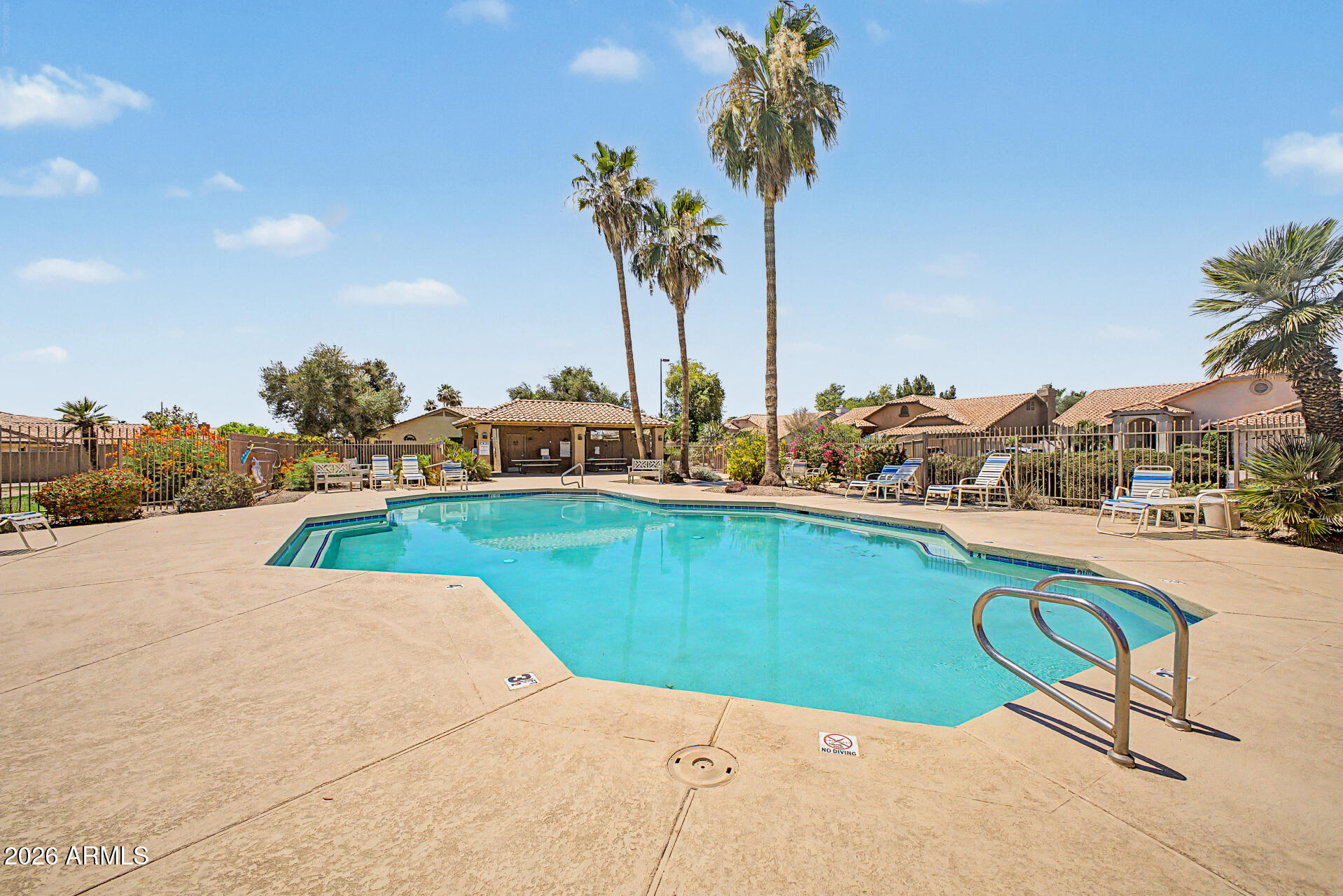 BAYVIEW 2 LOT 1-121 TR A B - Residential