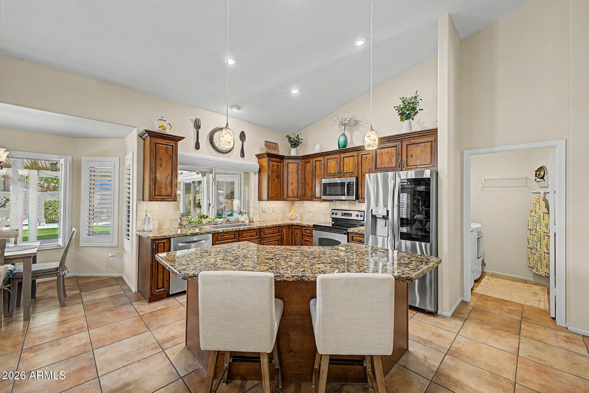 BAYVIEW 2 LOT 1-121 TR A B - Residential