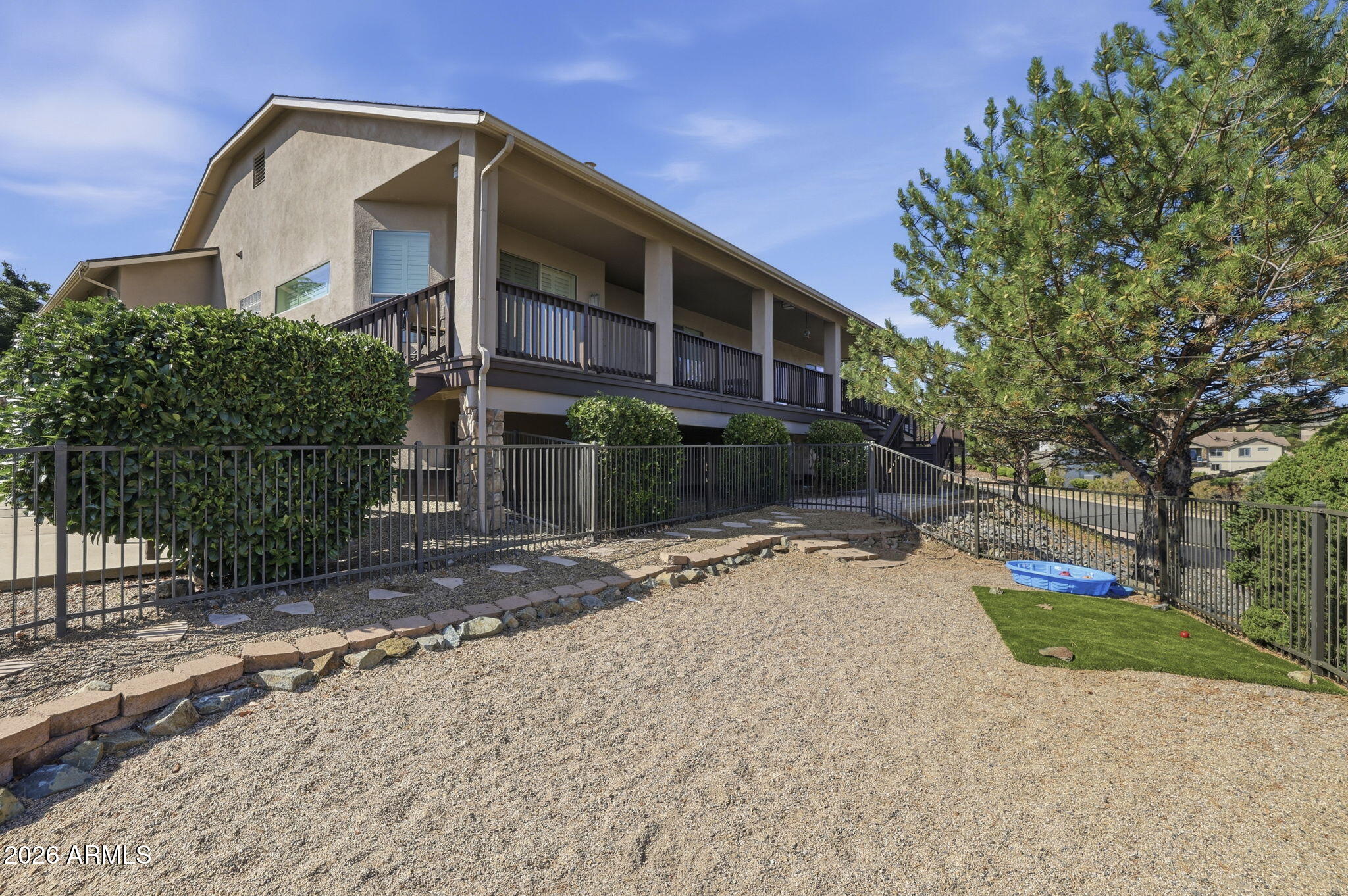 SUMMIT 2 - Residential