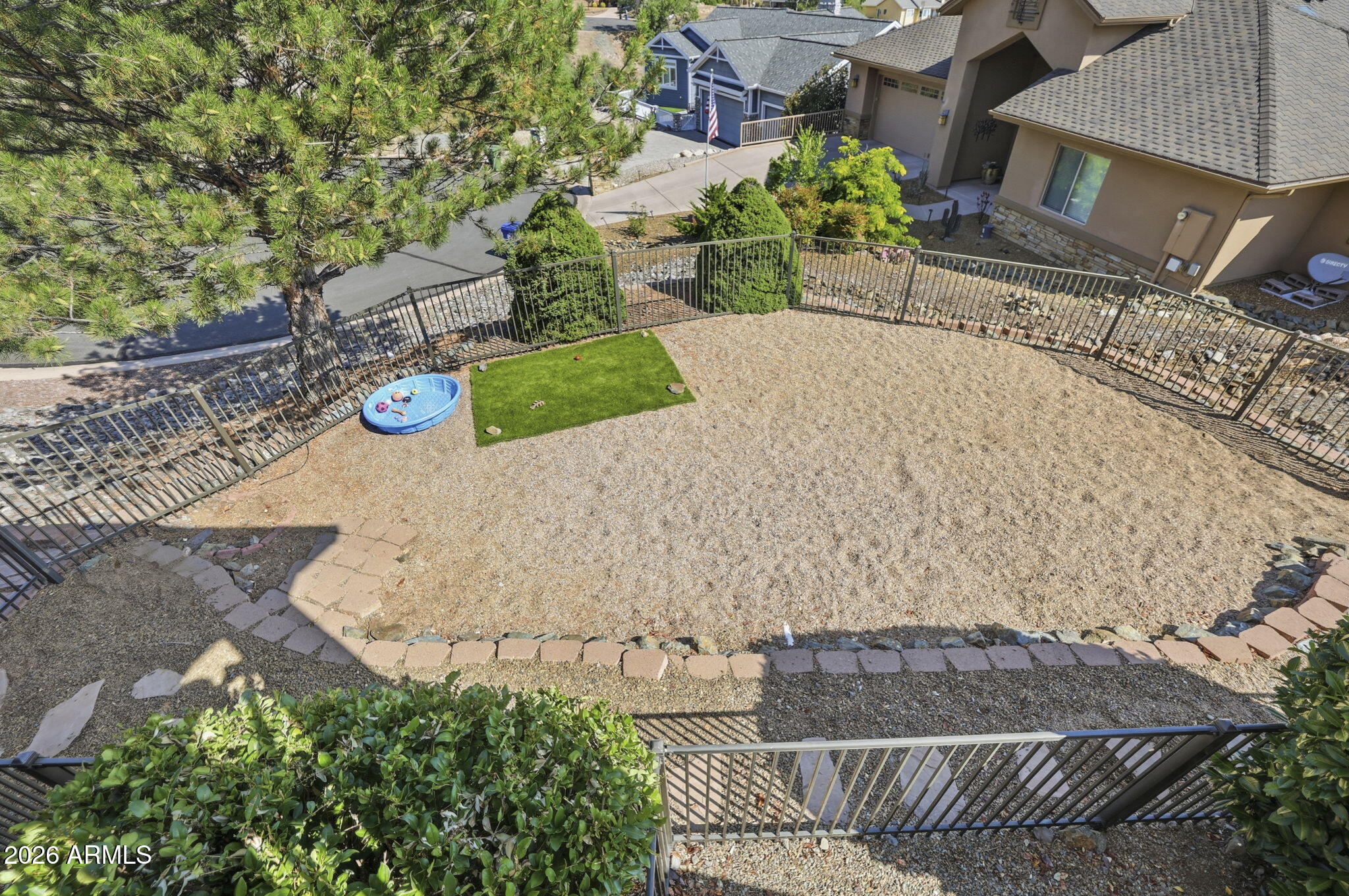 SUMMIT 2 - Residential