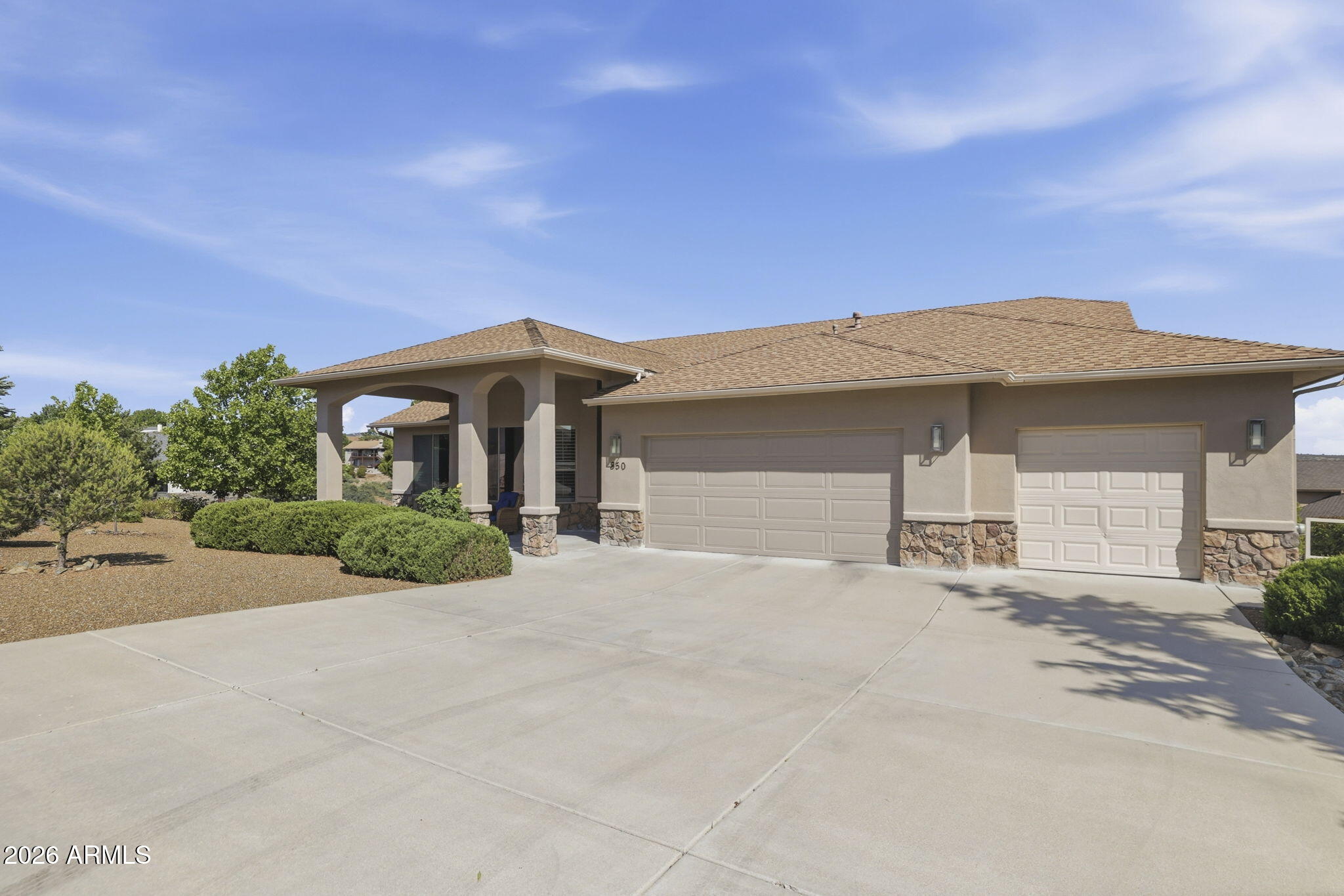 SUMMIT 2 - Residential