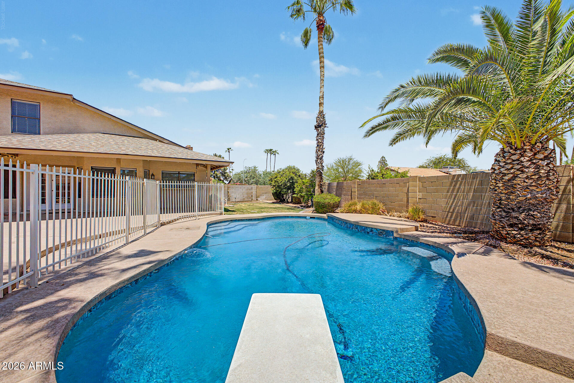 KNOELL TEMPE UNIT 9 - Residential