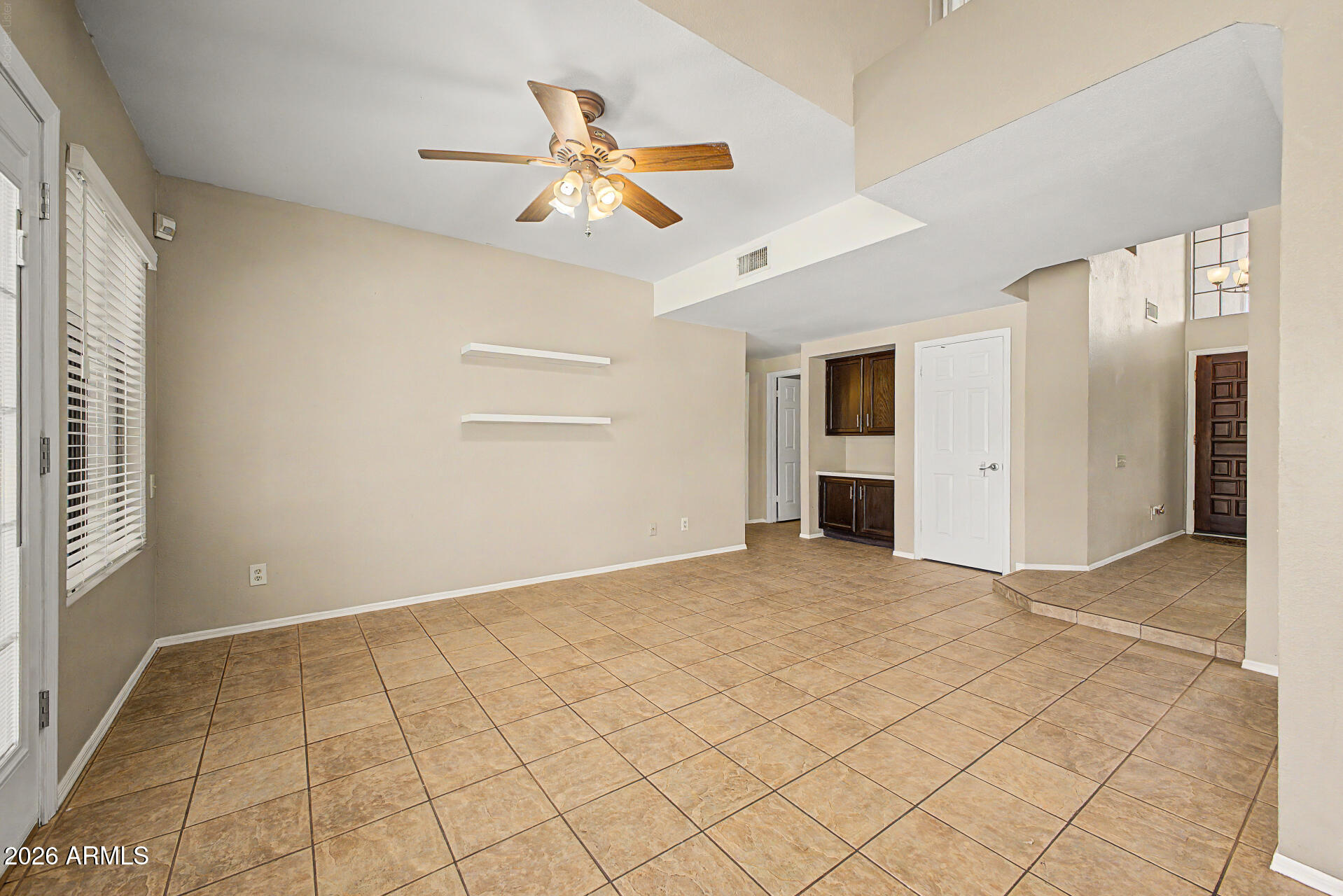 KNOELL TEMPE UNIT 9 - Residential