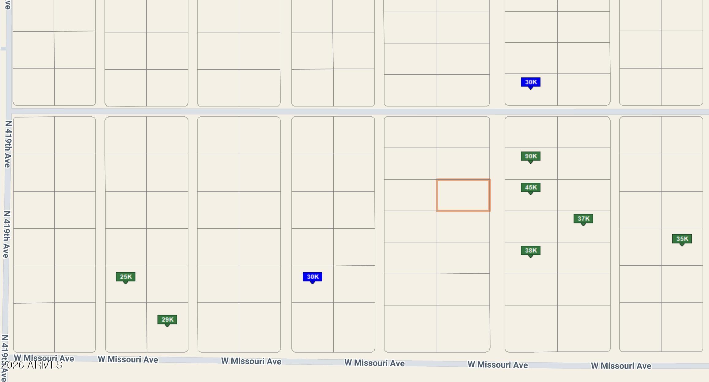 Main image without alt text