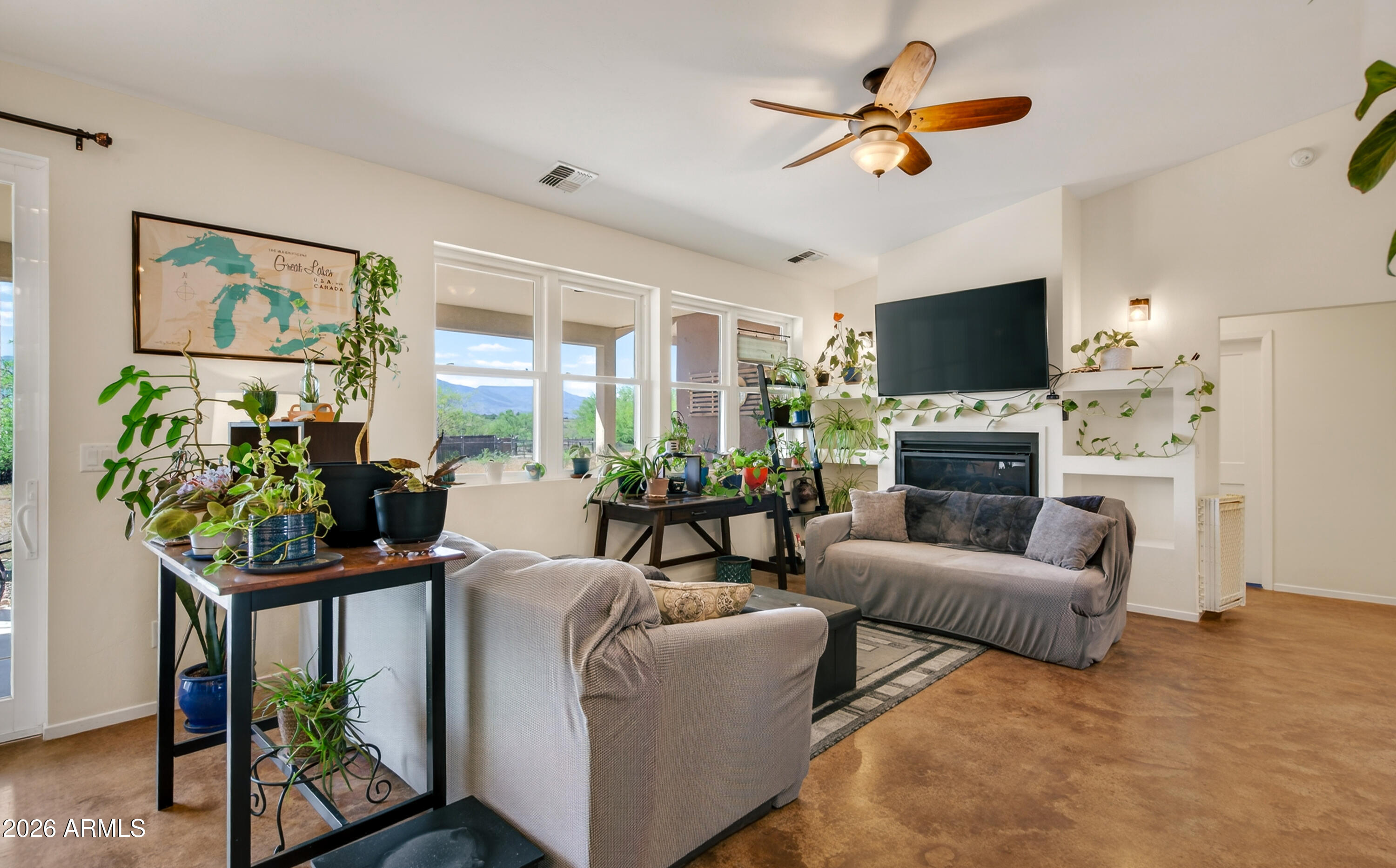 Under 5 acres - Residential