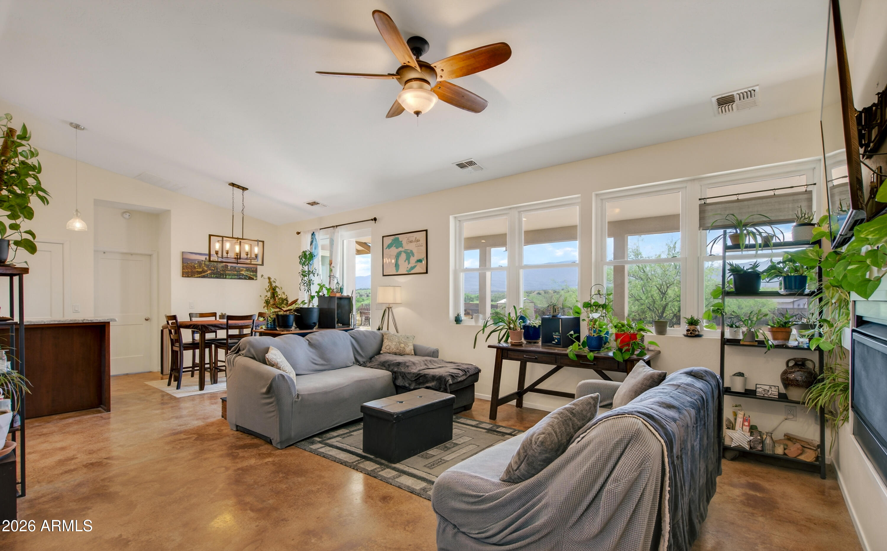 Under 5 acres - Residential