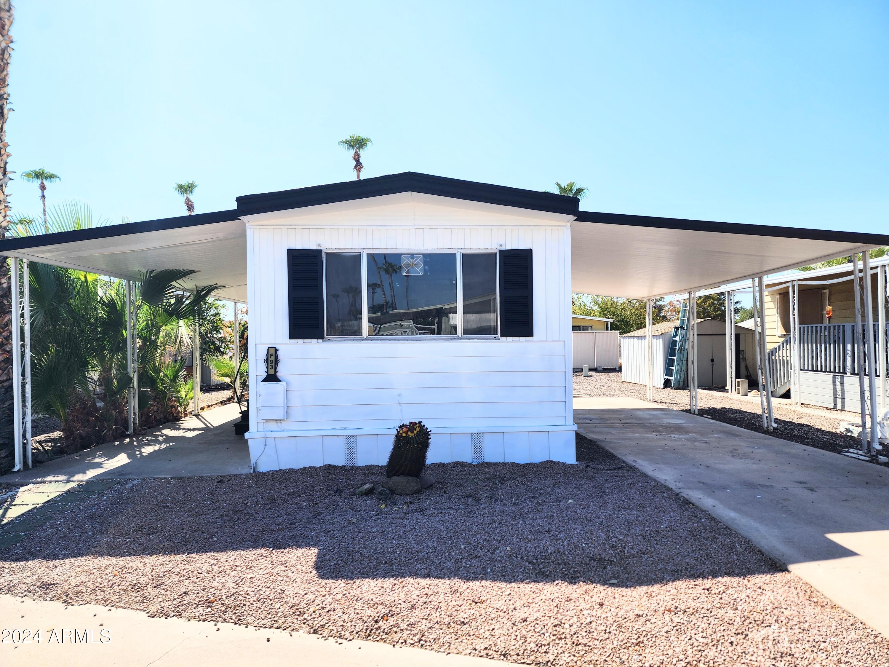 MHC PALM SHADOWS - Residential