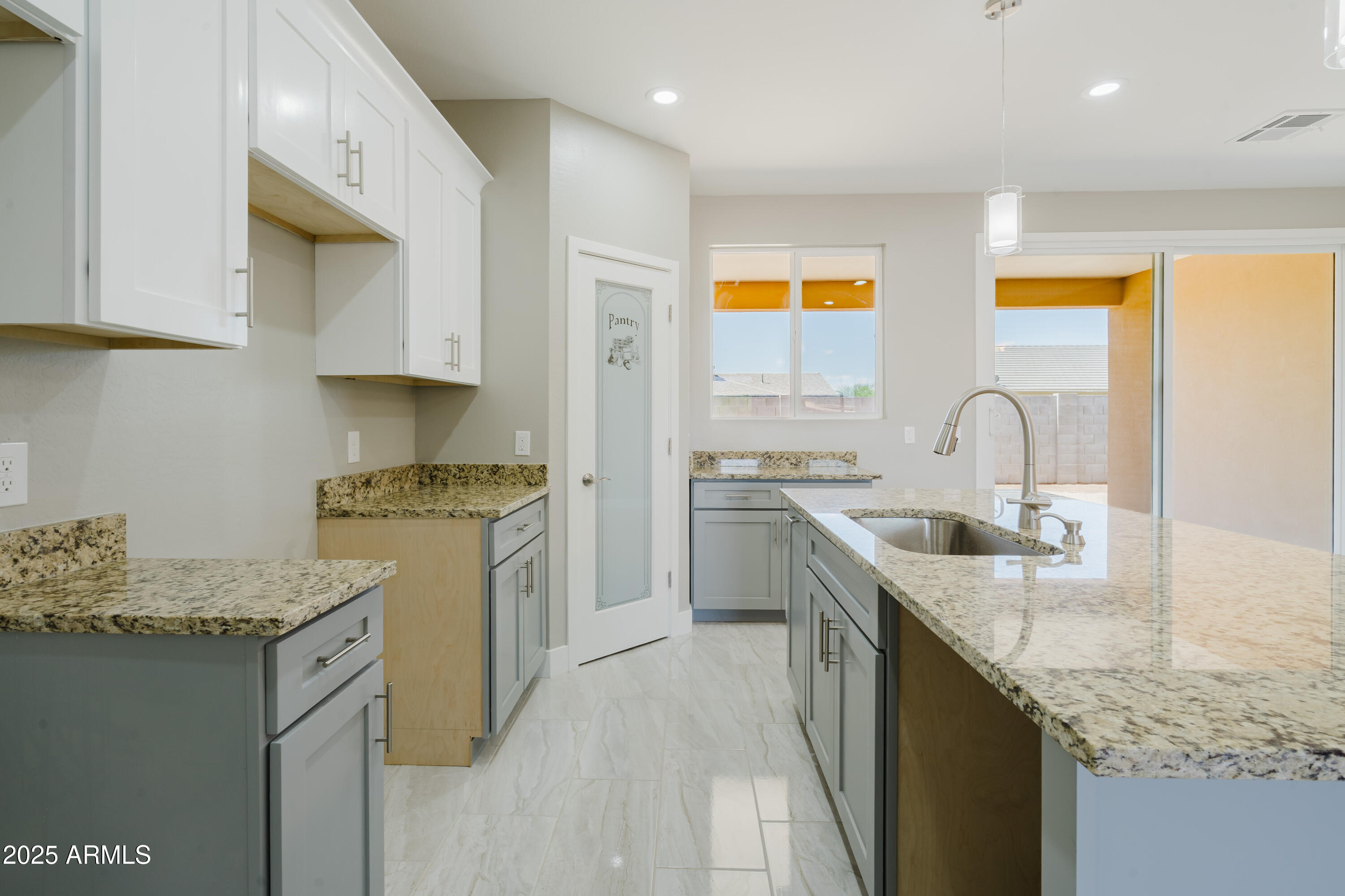 ARIZONA CITY UNIT FOUR - Residential