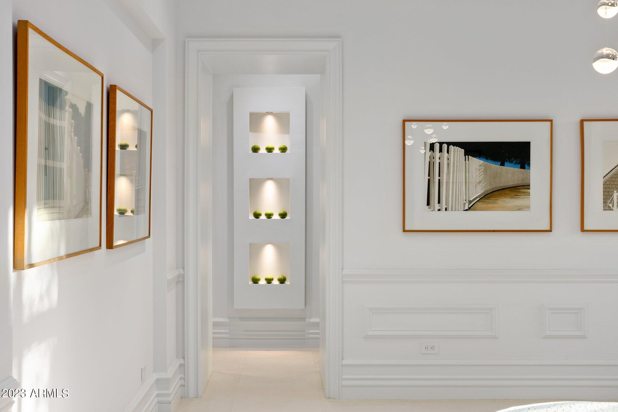 PINNACLE PEAK PLACE - Residential