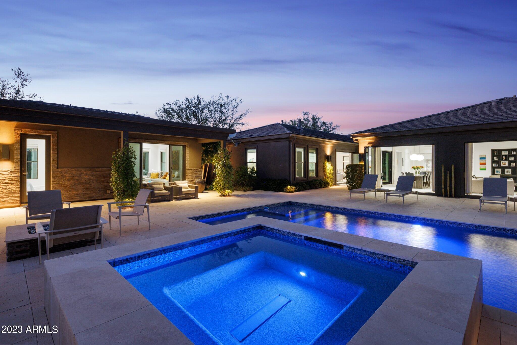 PINNACLE PEAK PLACE - Residential