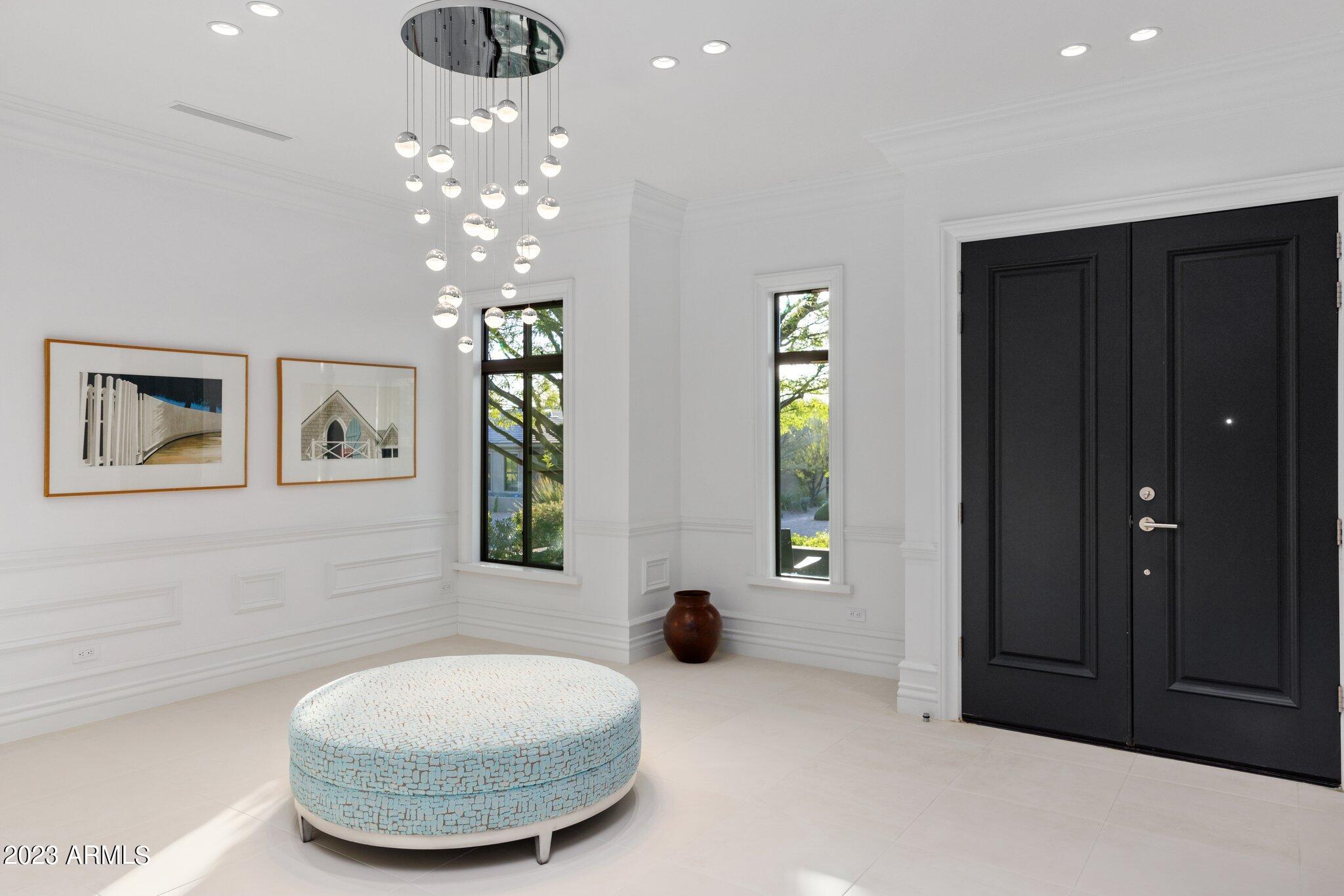 PINNACLE PEAK PLACE - Residential