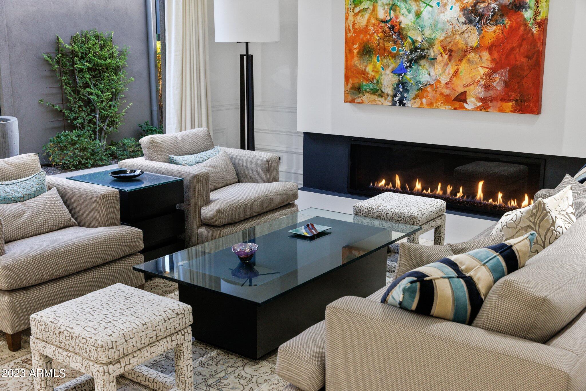 PINNACLE PEAK PLACE - Residential
