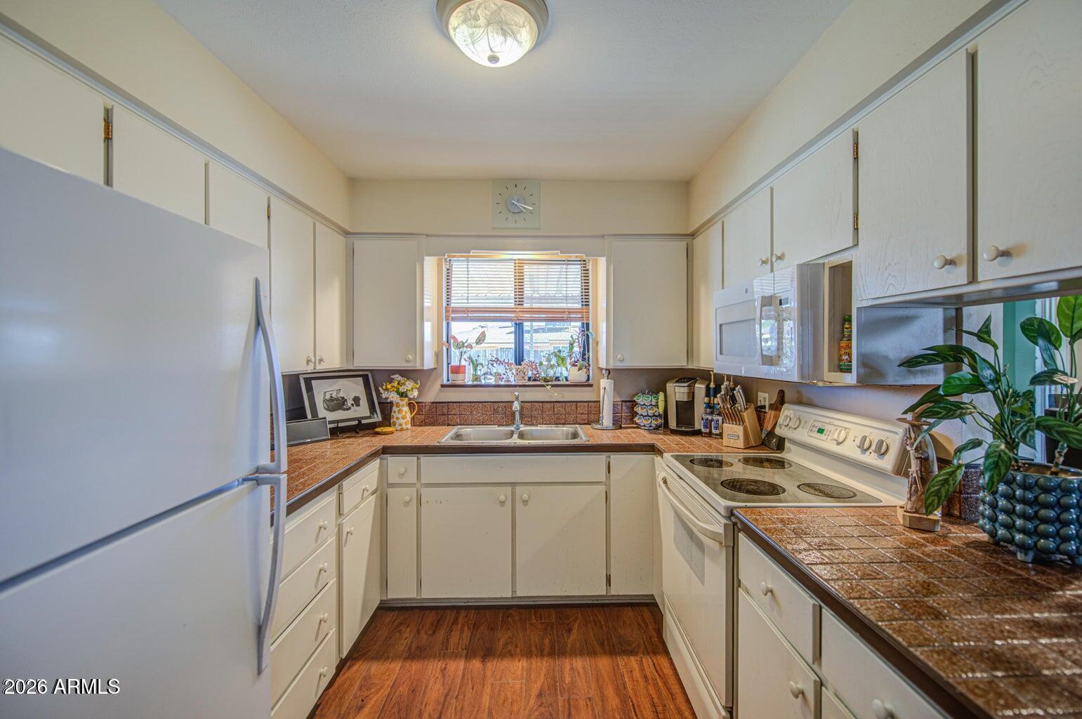 DREAMLAND VILLA 8 - Residential