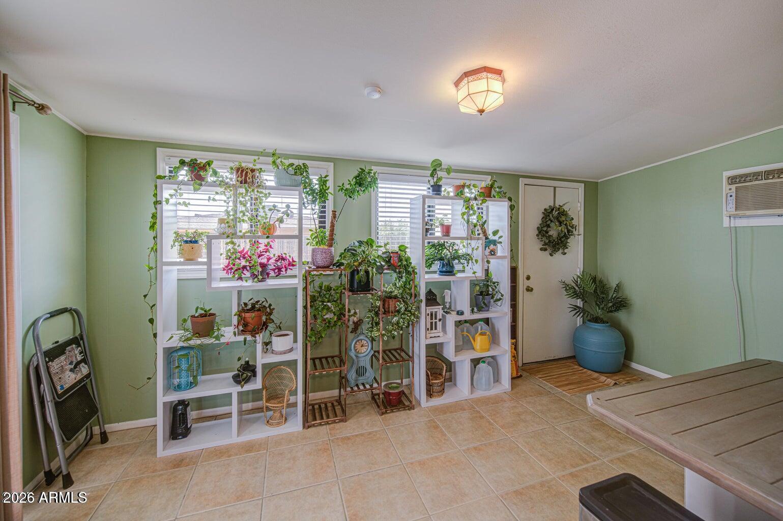 DREAMLAND VILLA 8 - Residential