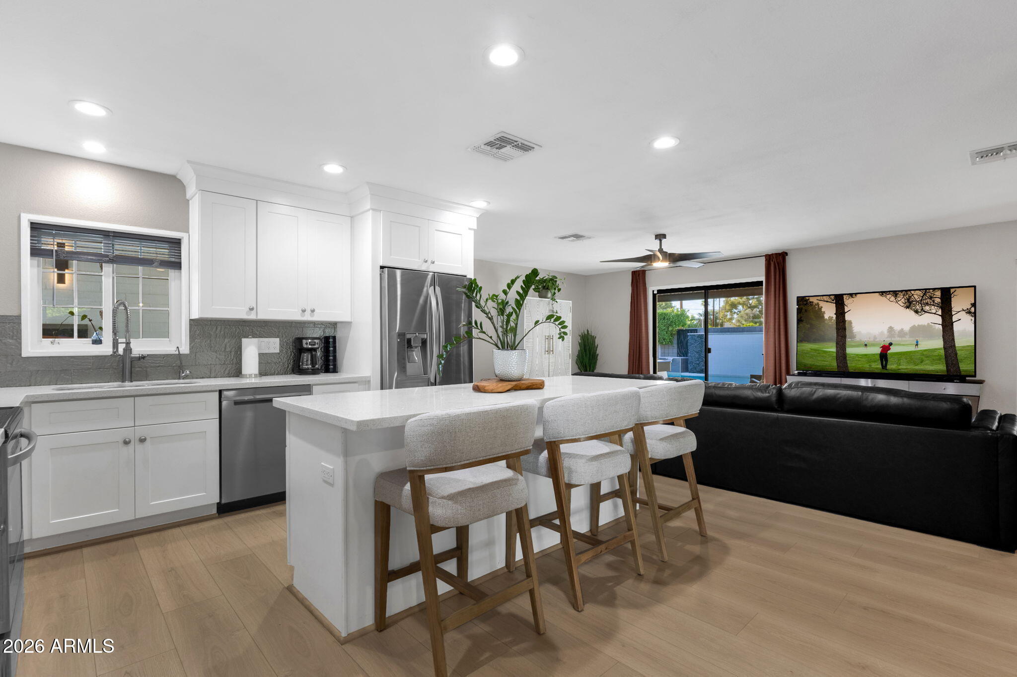 SCOTTSDALE COUNTRY ACRES 2 - Residential