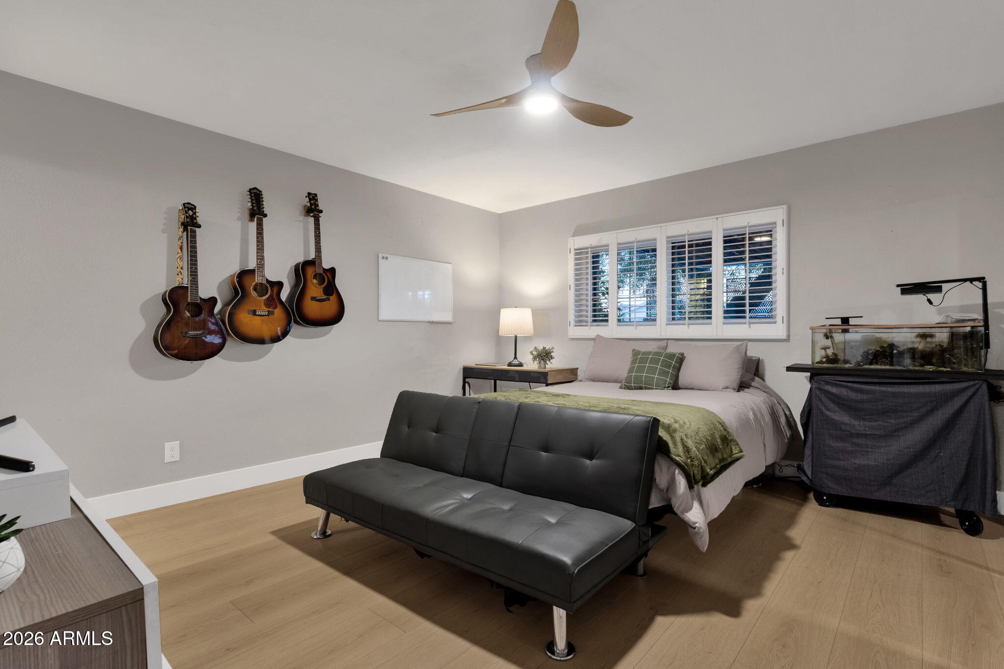 SCOTTSDALE COUNTRY ACRES 2 - Residential