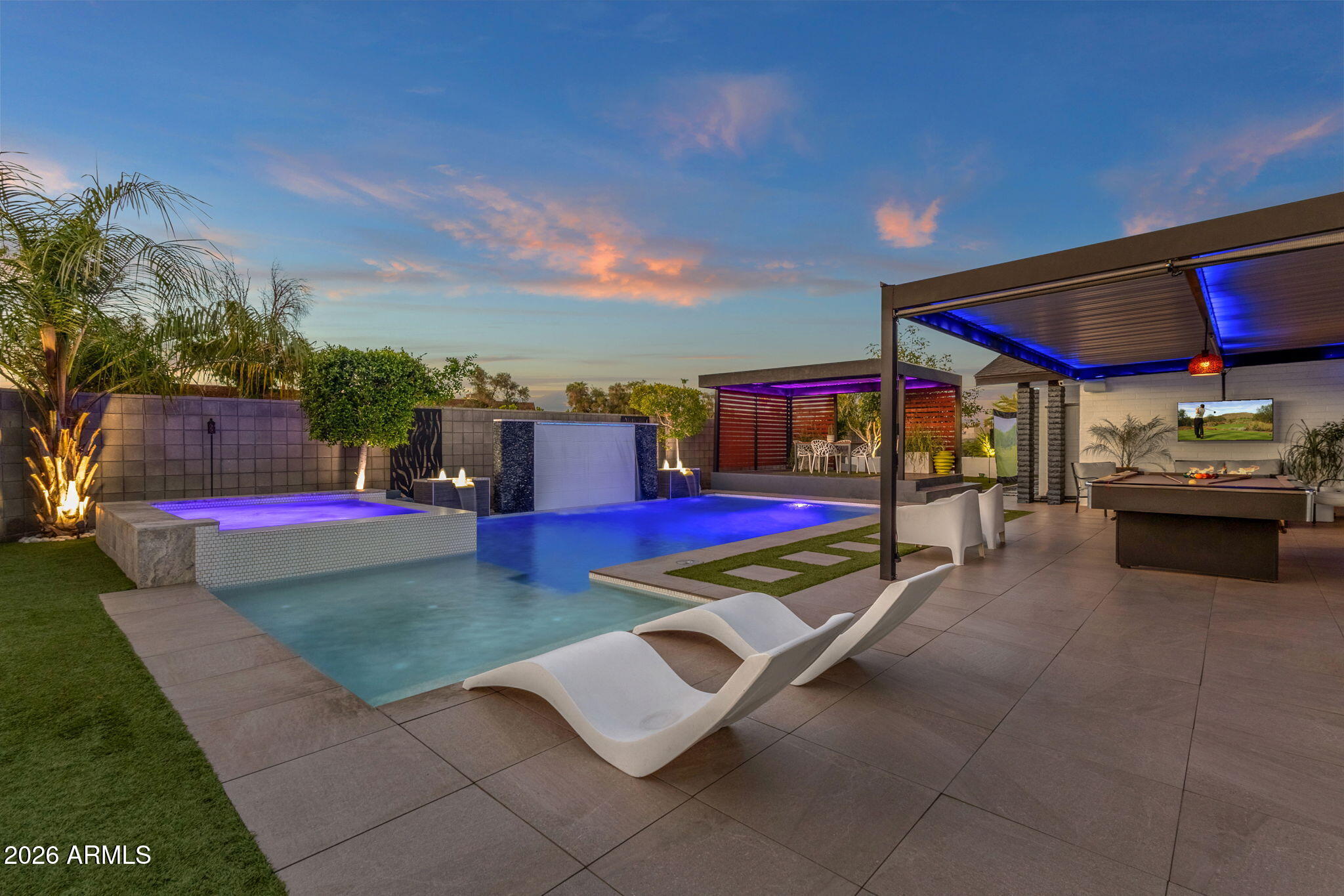 SCOTTSDALE COUNTRY ACRES 2 - Residential