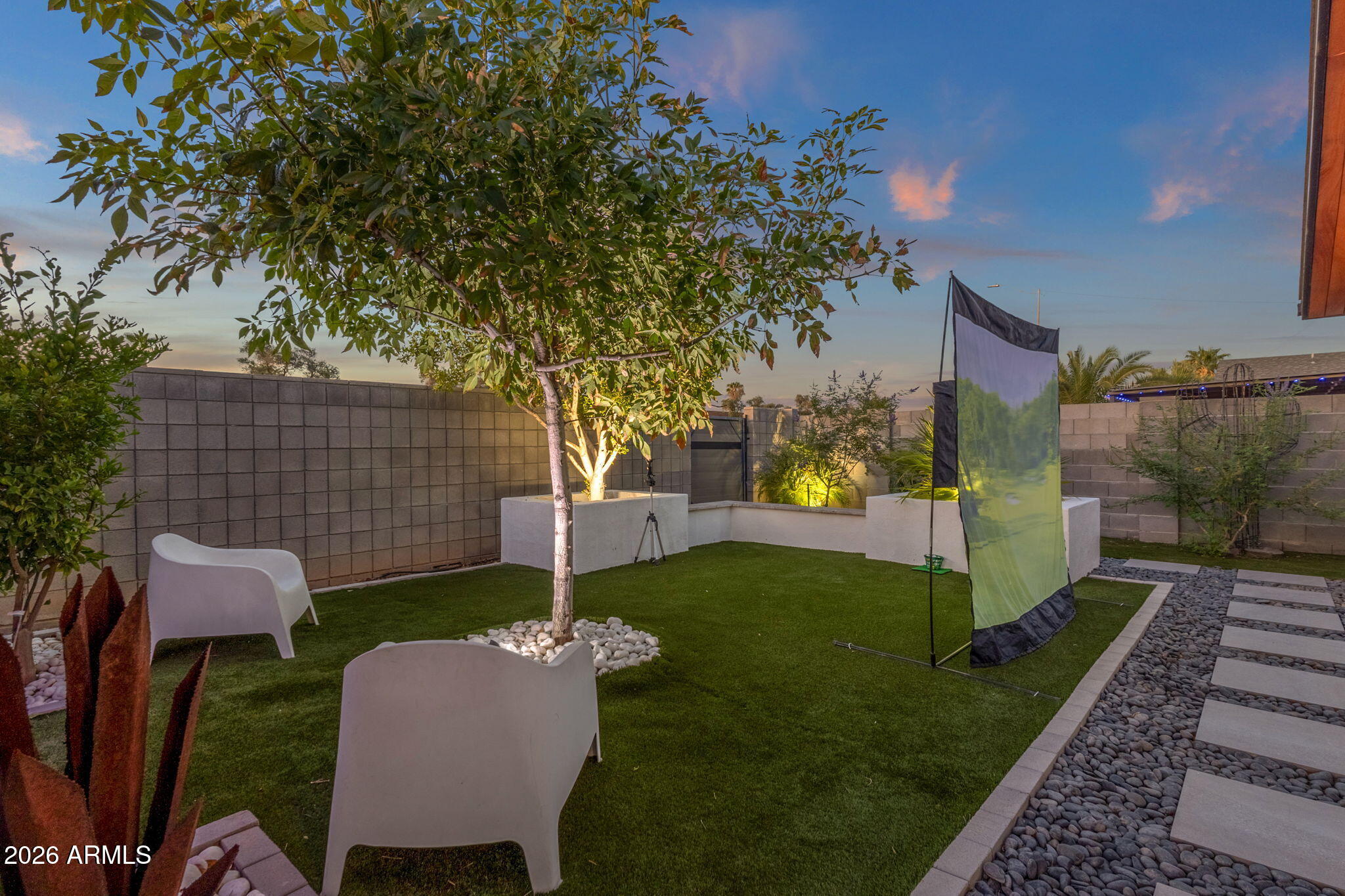SCOTTSDALE COUNTRY ACRES 2 - Residential