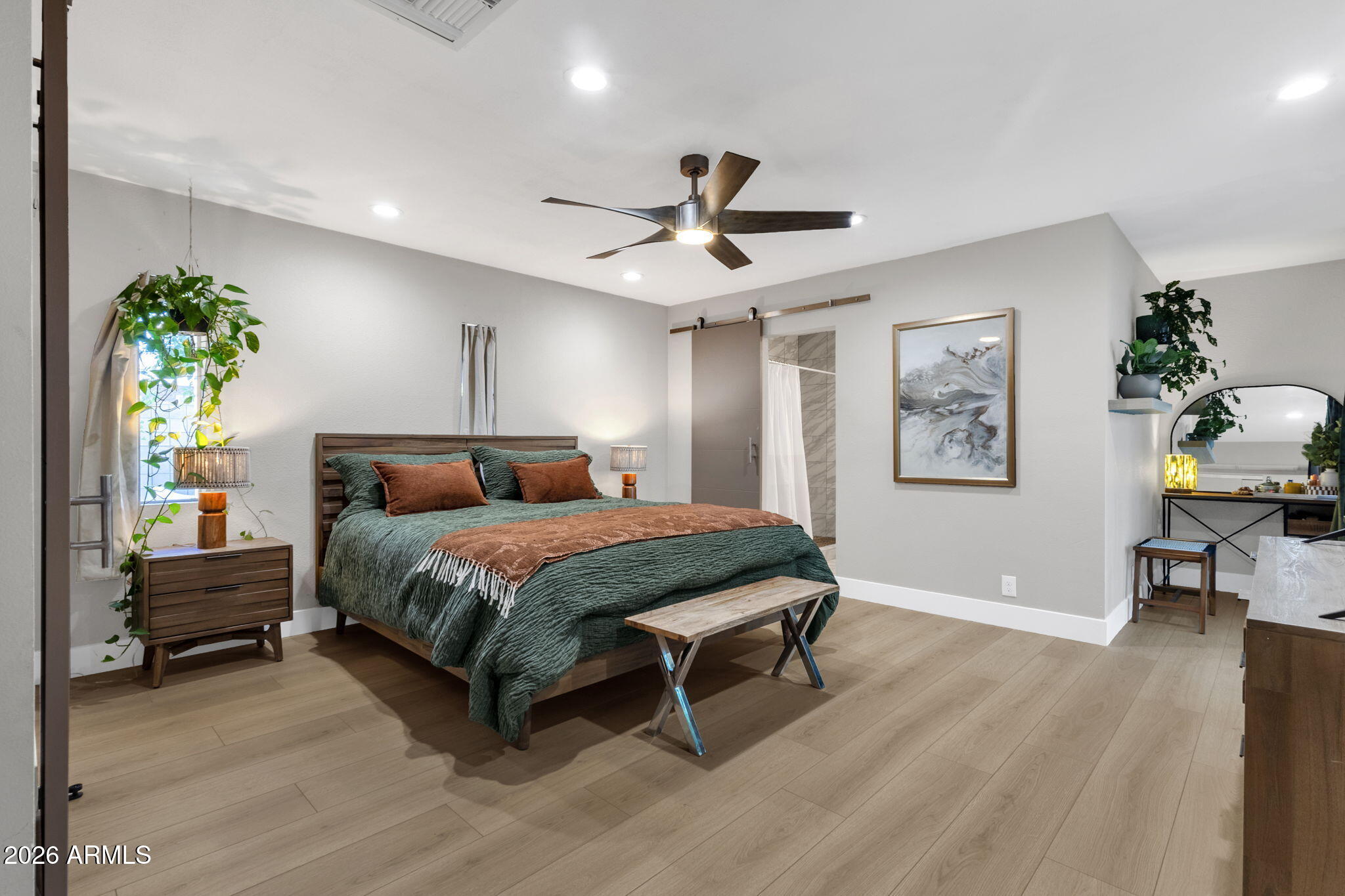 SCOTTSDALE COUNTRY ACRES 2 - Residential