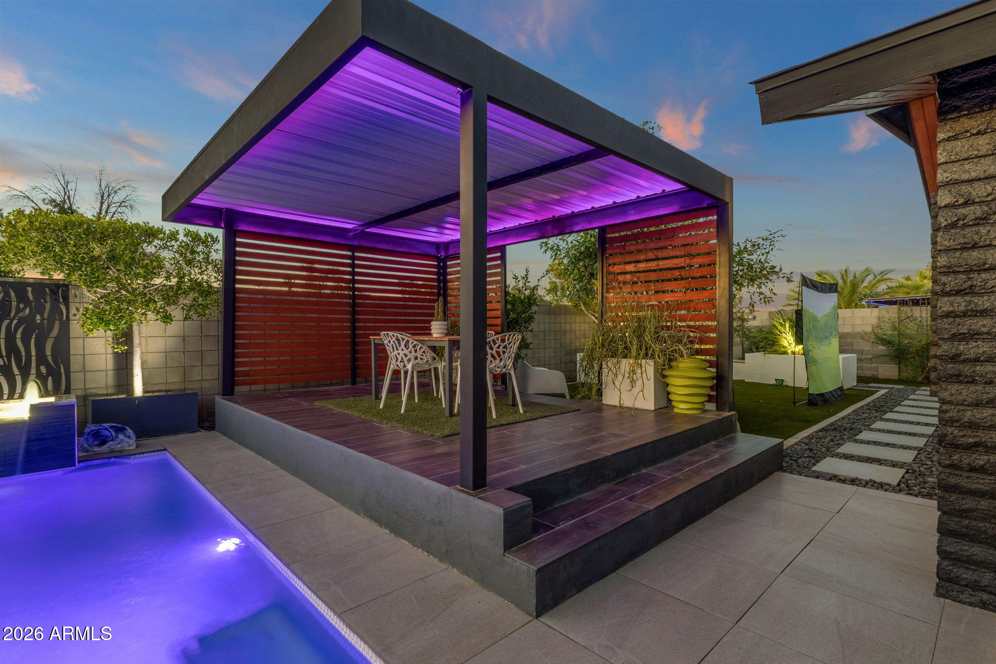 SCOTTSDALE COUNTRY ACRES 2 - Residential