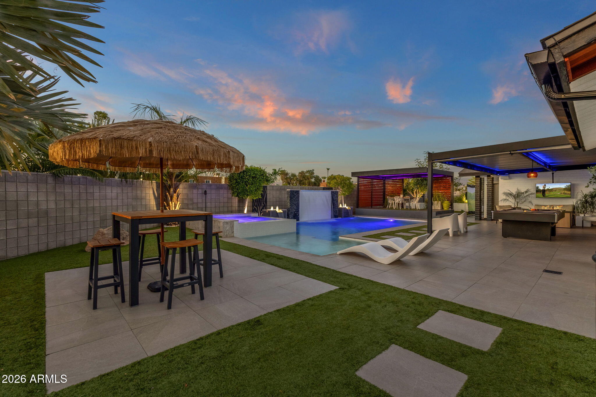 SCOTTSDALE COUNTRY ACRES 2 - Residential
