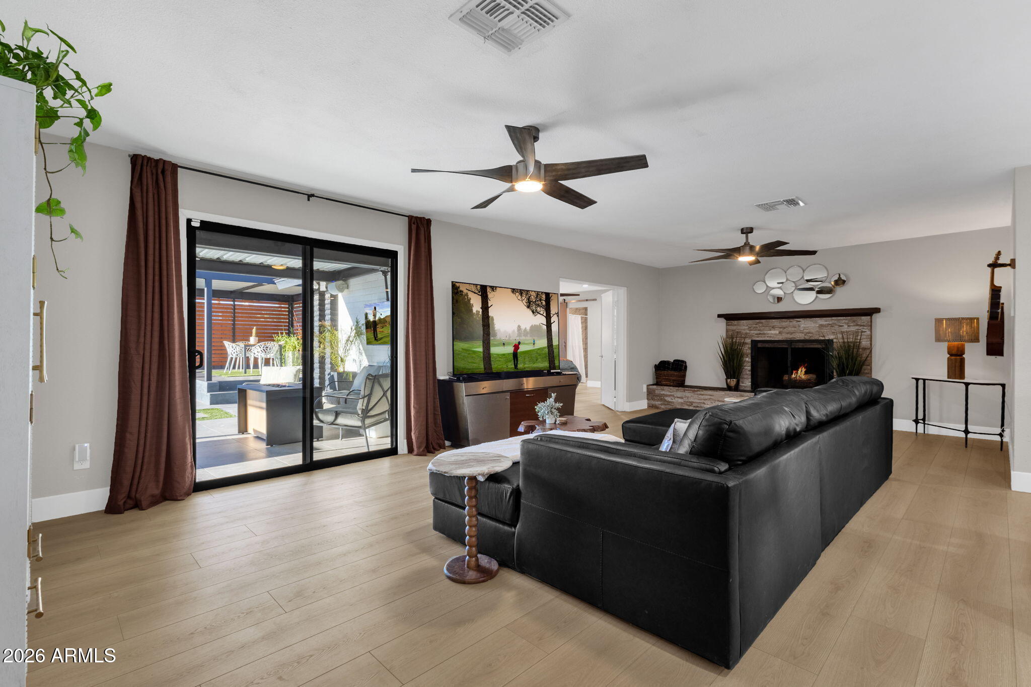 SCOTTSDALE COUNTRY ACRES 2 - Residential