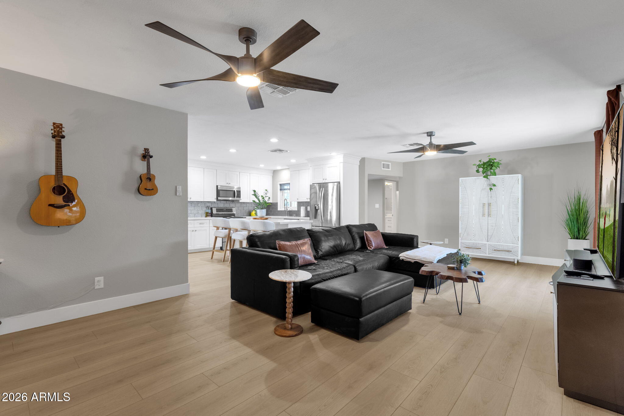SCOTTSDALE COUNTRY ACRES 2 - Residential