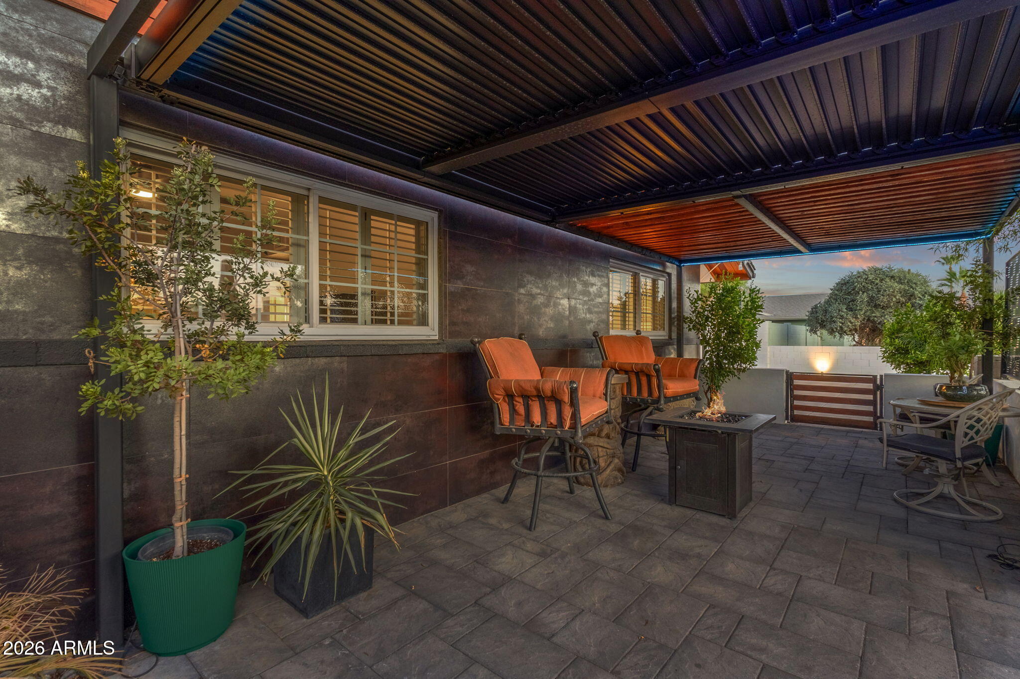 SCOTTSDALE COUNTRY ACRES 2 - Residential