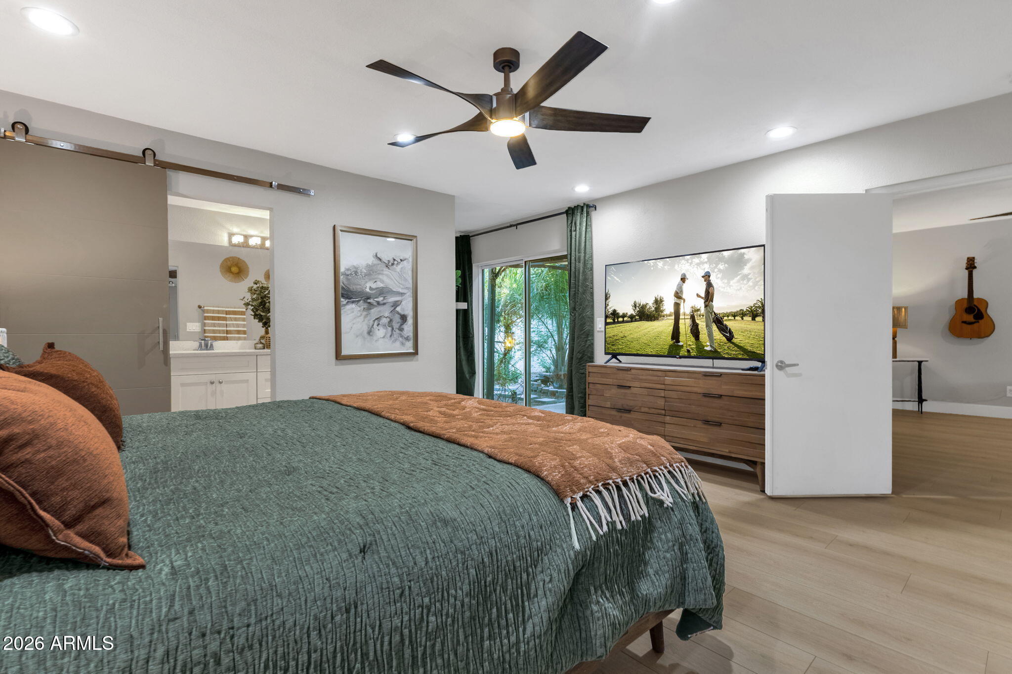 SCOTTSDALE COUNTRY ACRES 2 - Residential